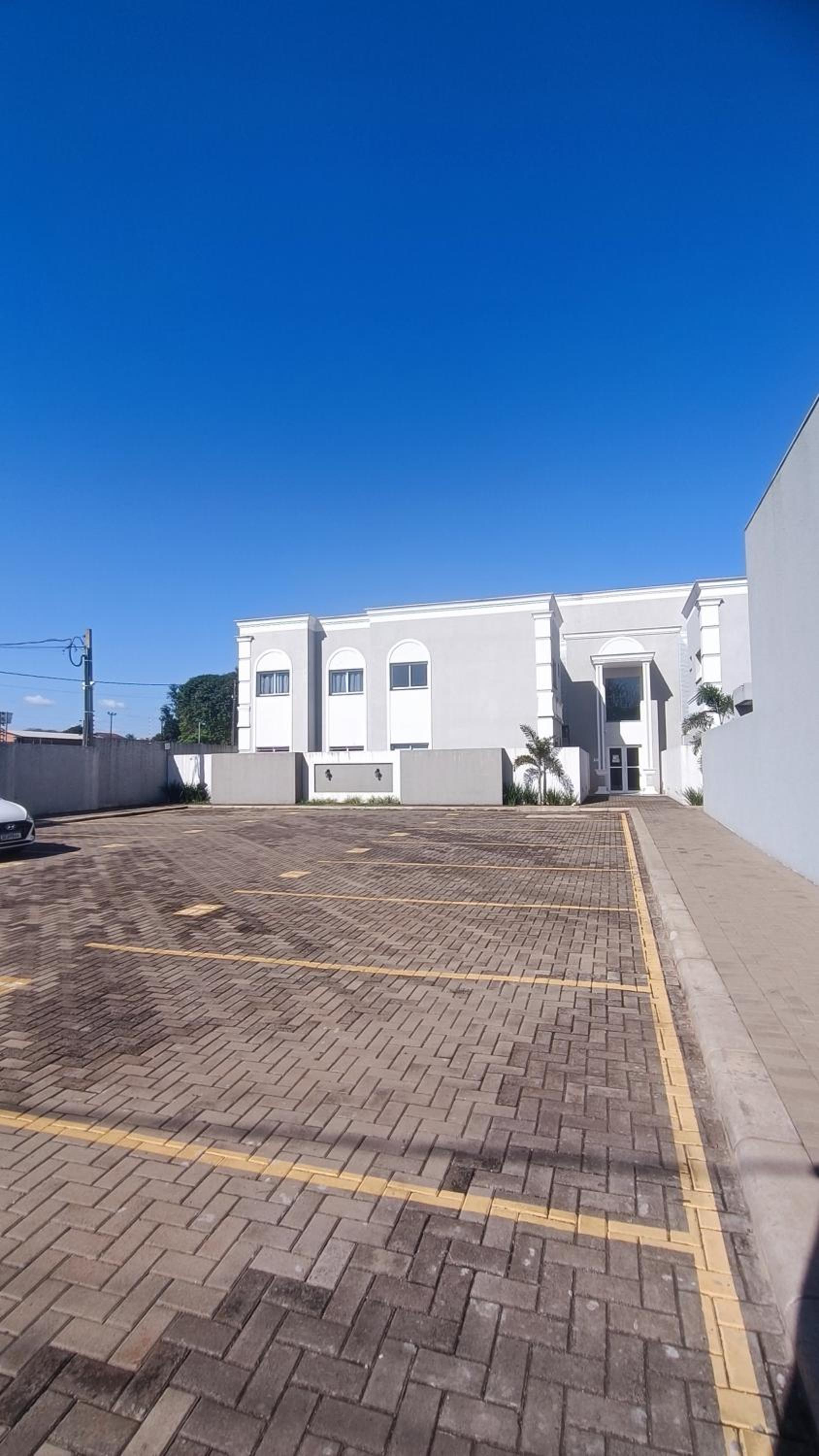 Apto novo, central e aconchegante em Foz