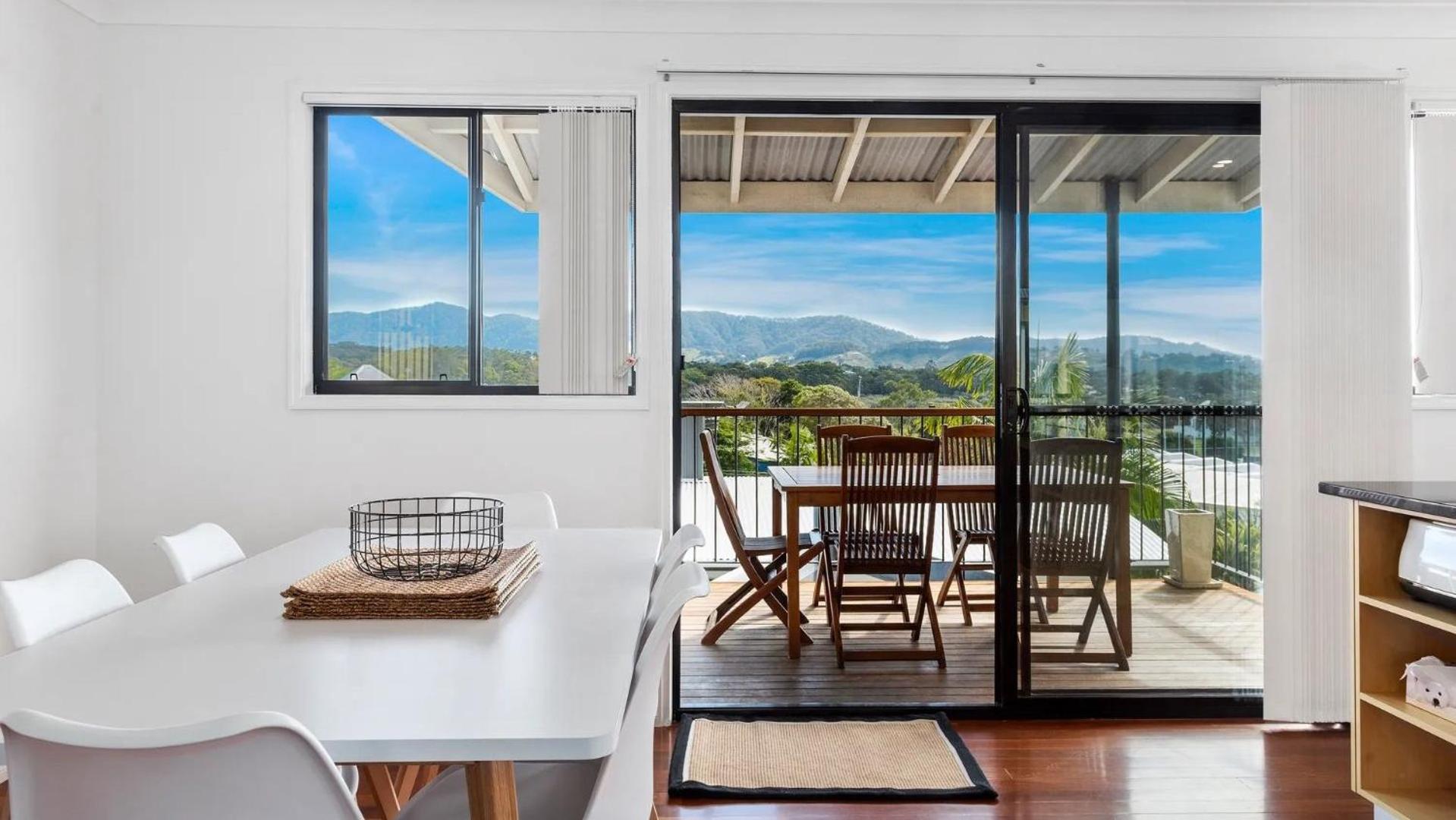 Jetty Escape Townhouse - Cafes, Parks, Beach