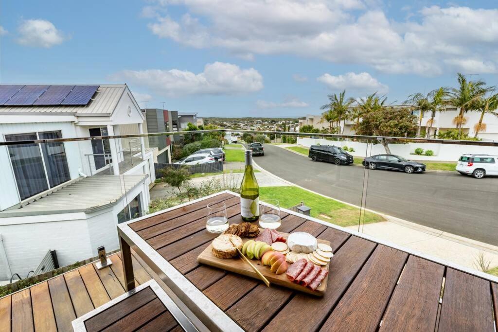 Ocean Views , Spacious House , Pet Friendly