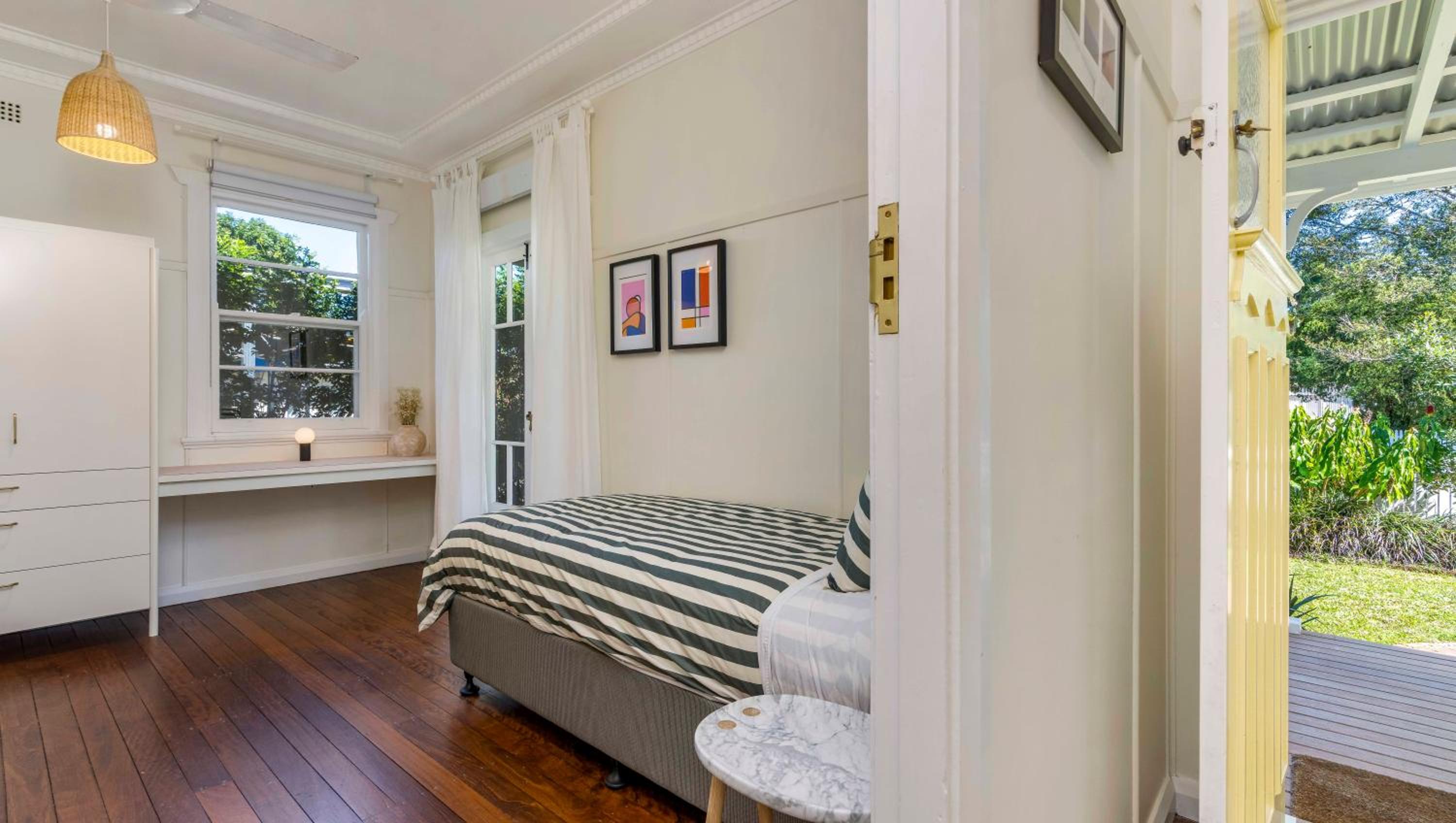 The Pines - Stylish, Brand new home