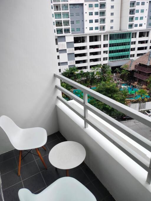 Cozy Cityview Pinang Waterpark