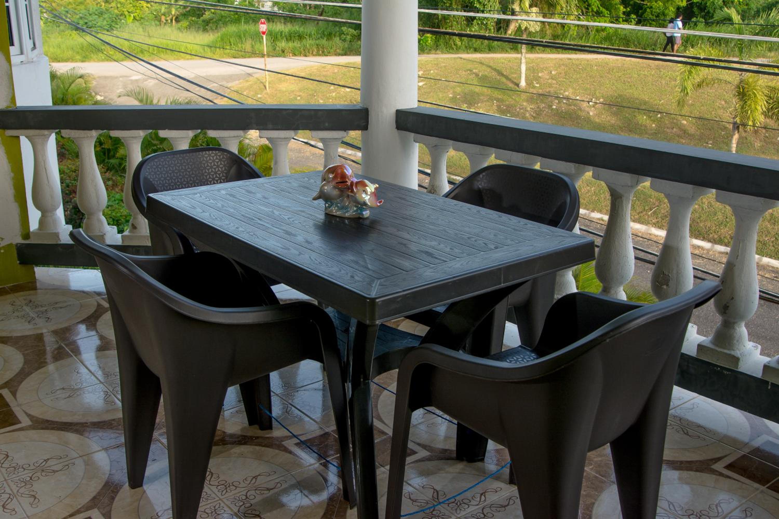 Veronica Homestay Lucea Jamaica