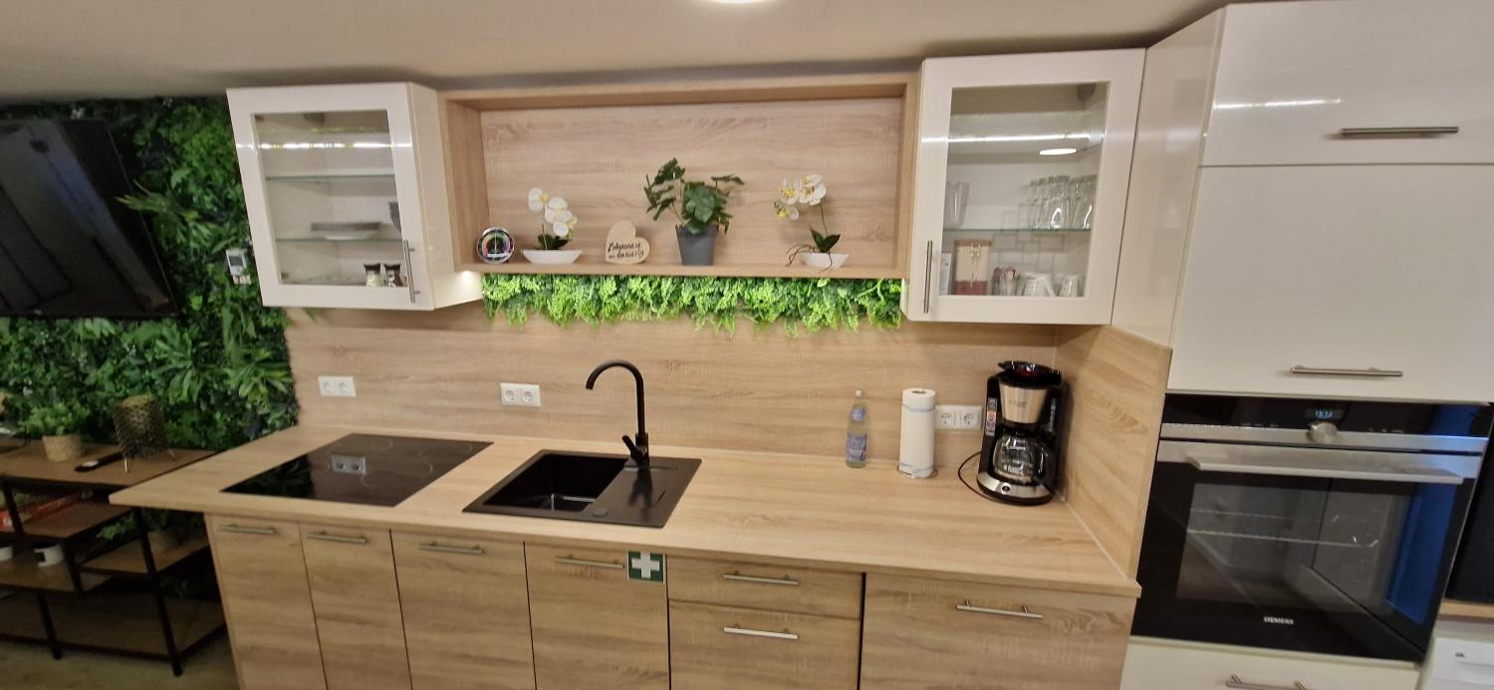 Appartment-Ferienwohnung mit Küche, Bad, WLAN, Klimaanlage, Modern eingerichtet
