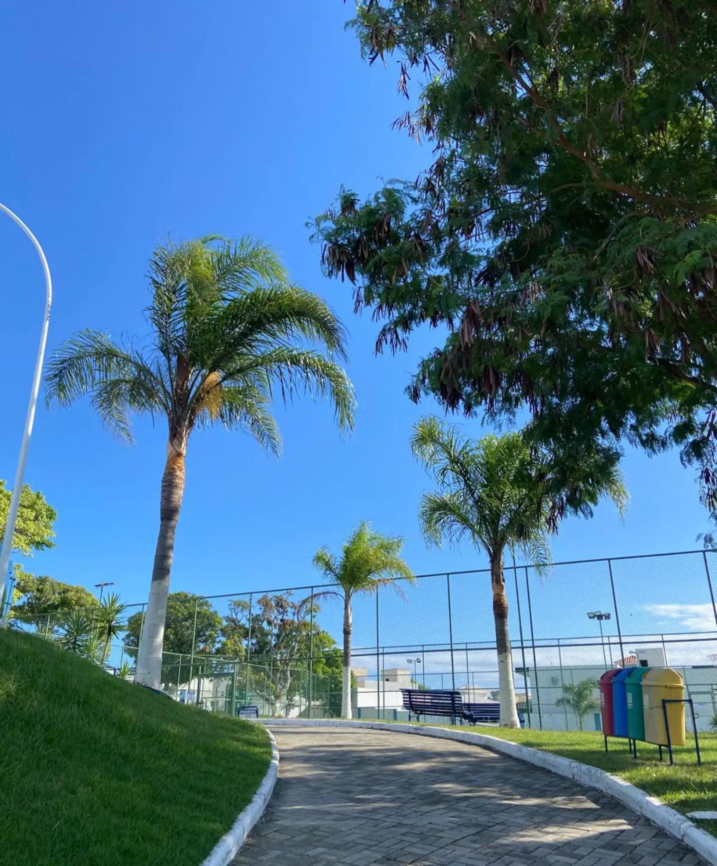 Piscina Aquecida, 5 suítes com ar condicionado, 10km Cabo Frio