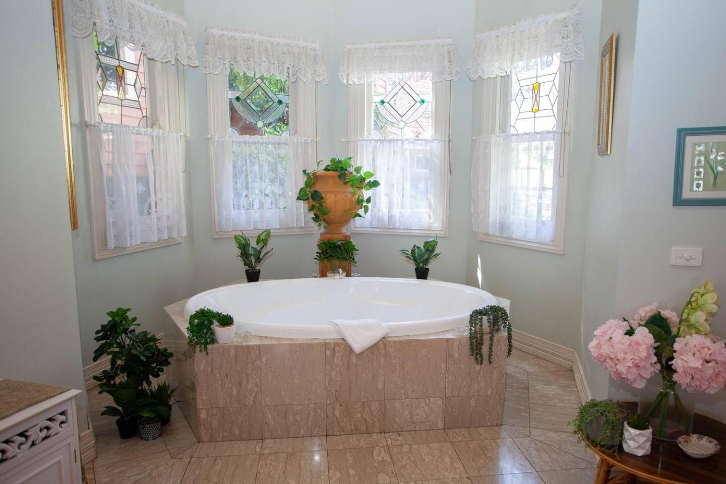 Rapunzels Cottage 1BR Fairytale Studio Stay