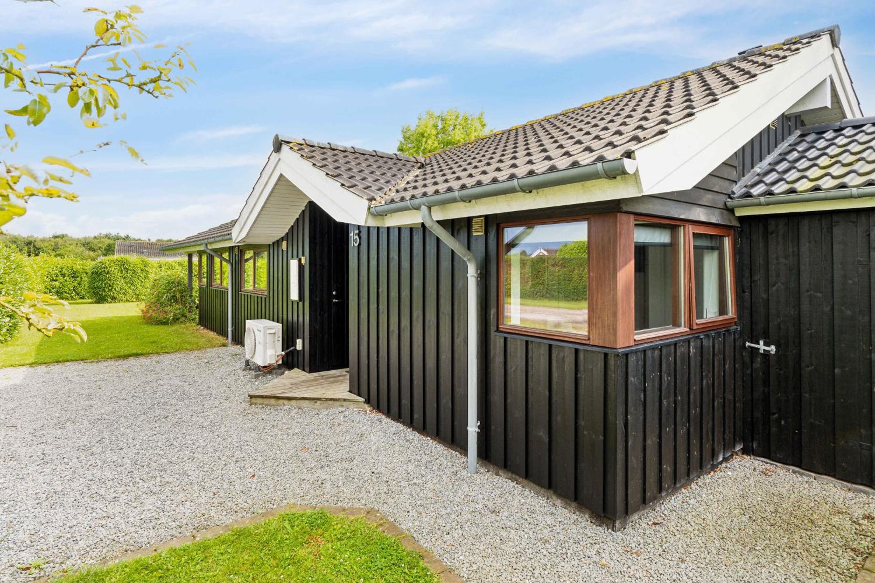 Well-Equipped Summer House Near Skovmose