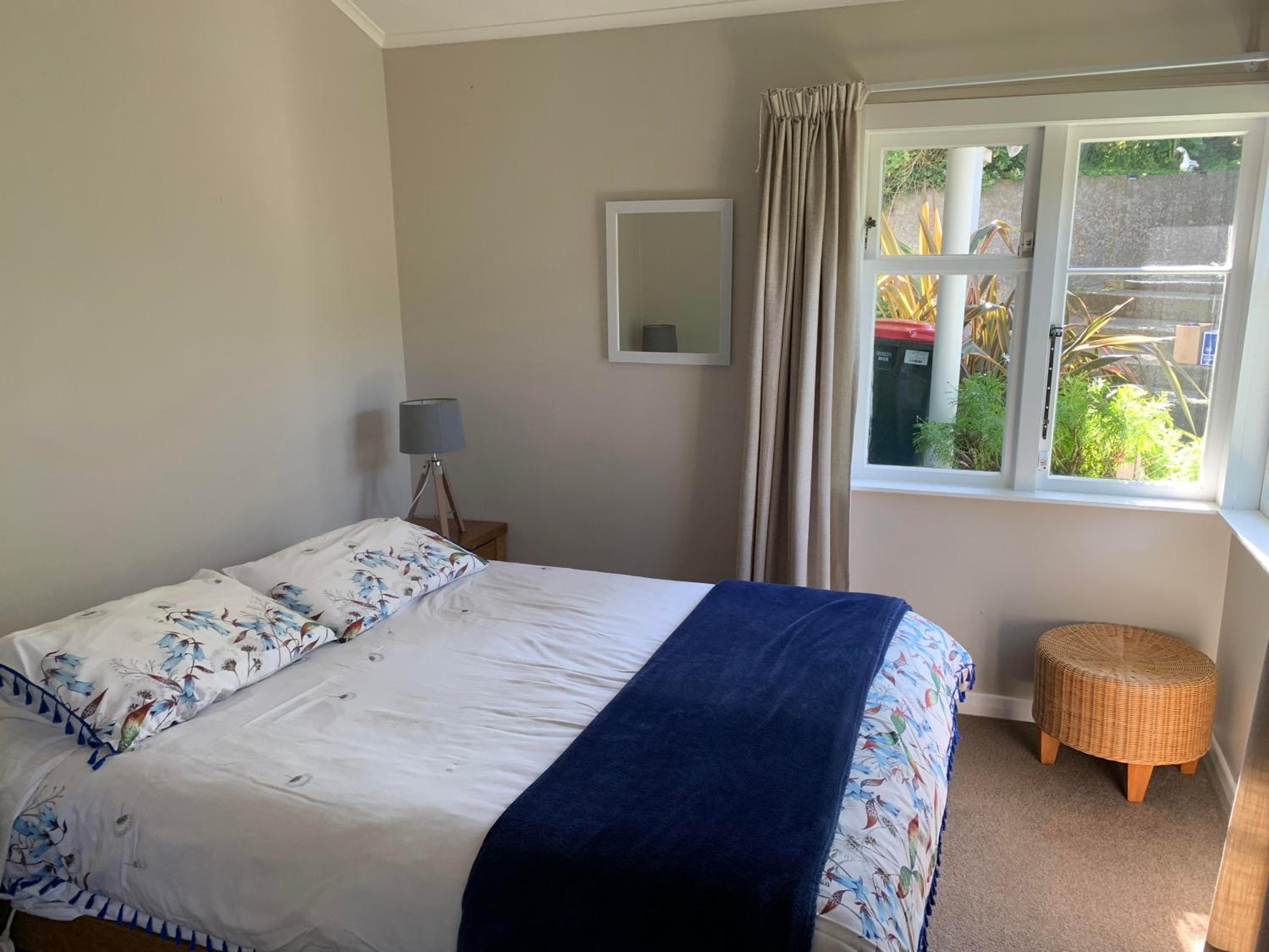 Beach Home with 3 double bedrooms and amazing sea views view 5