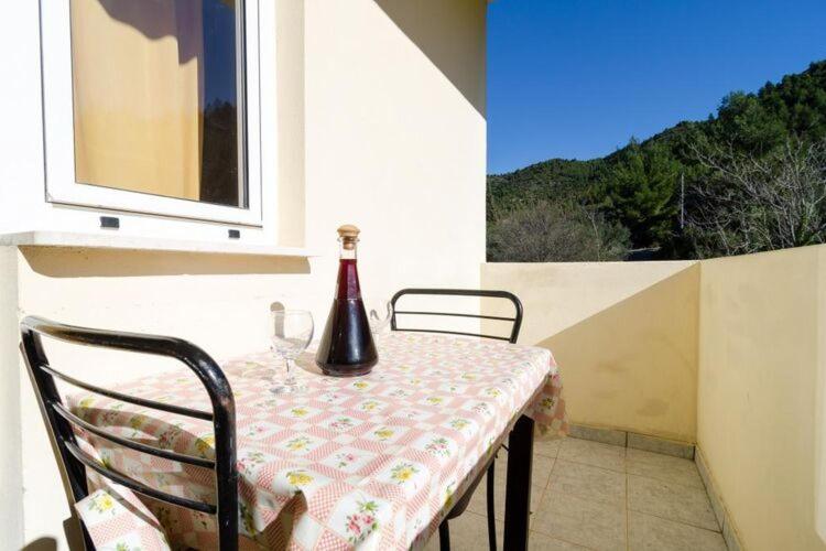 Apartments Dalmatin uljana - Studio Apartment 1