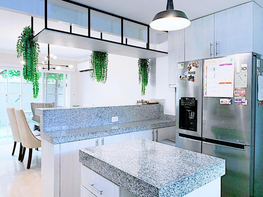 Casa en Urbanización con Piscina Privada