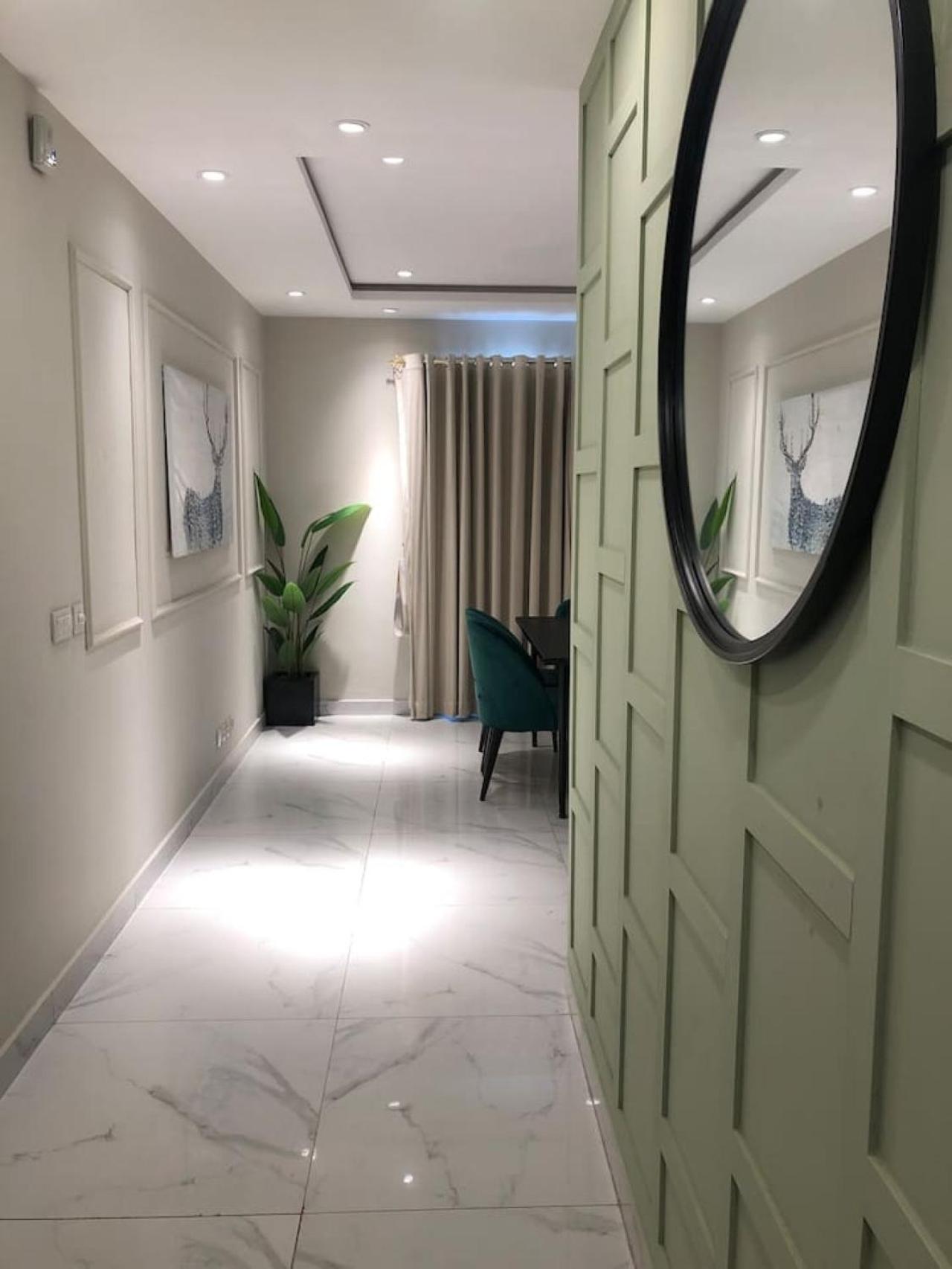 NAMUVE - The Opus Residences 3-Bed Luxury Apartment Gulberg view 4