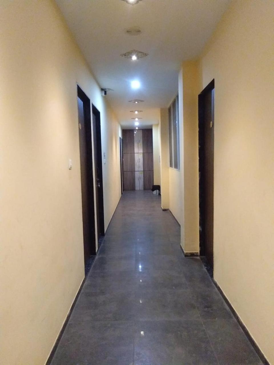 Hotel Nandashraya