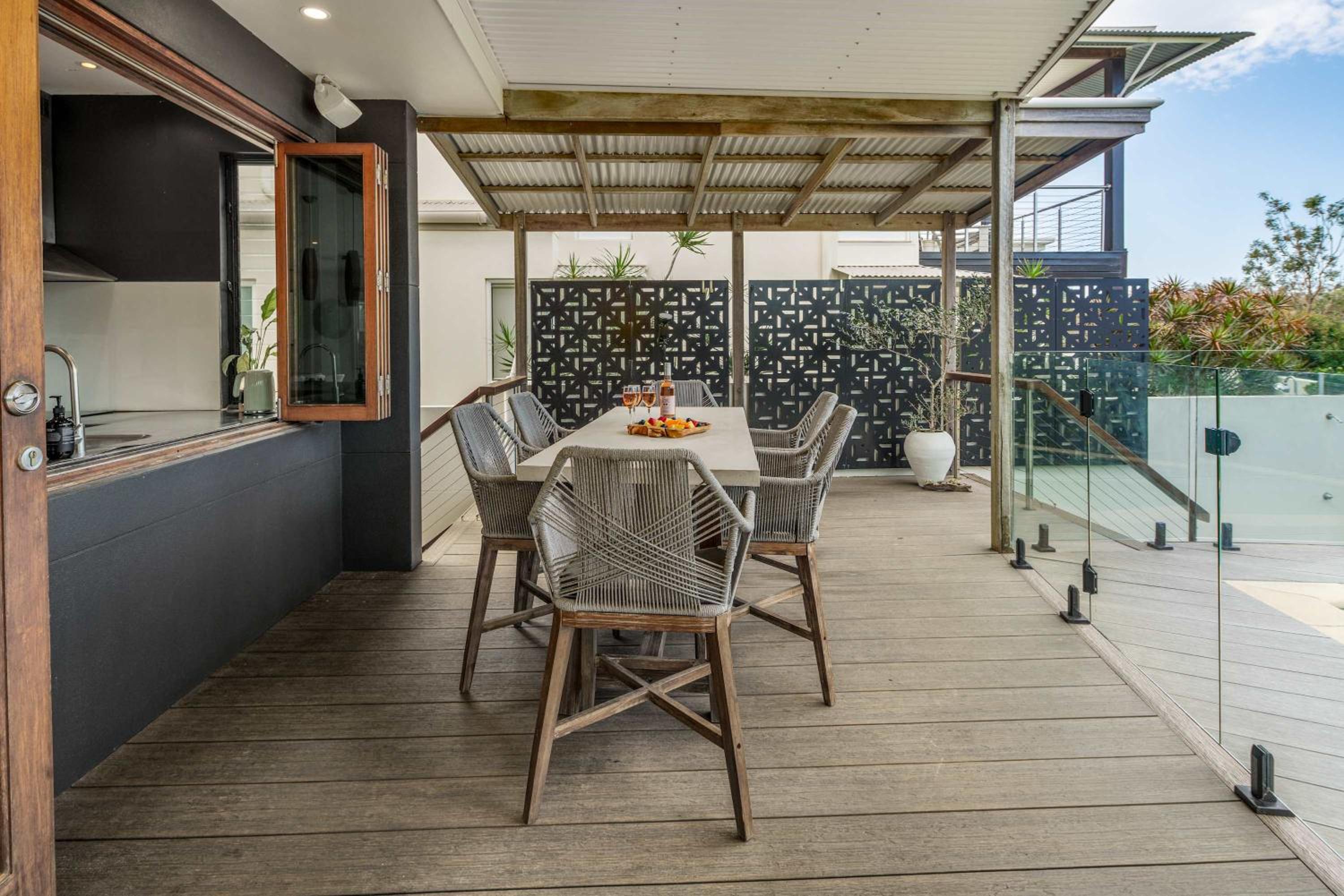 Shelly Beach Seaside Home A