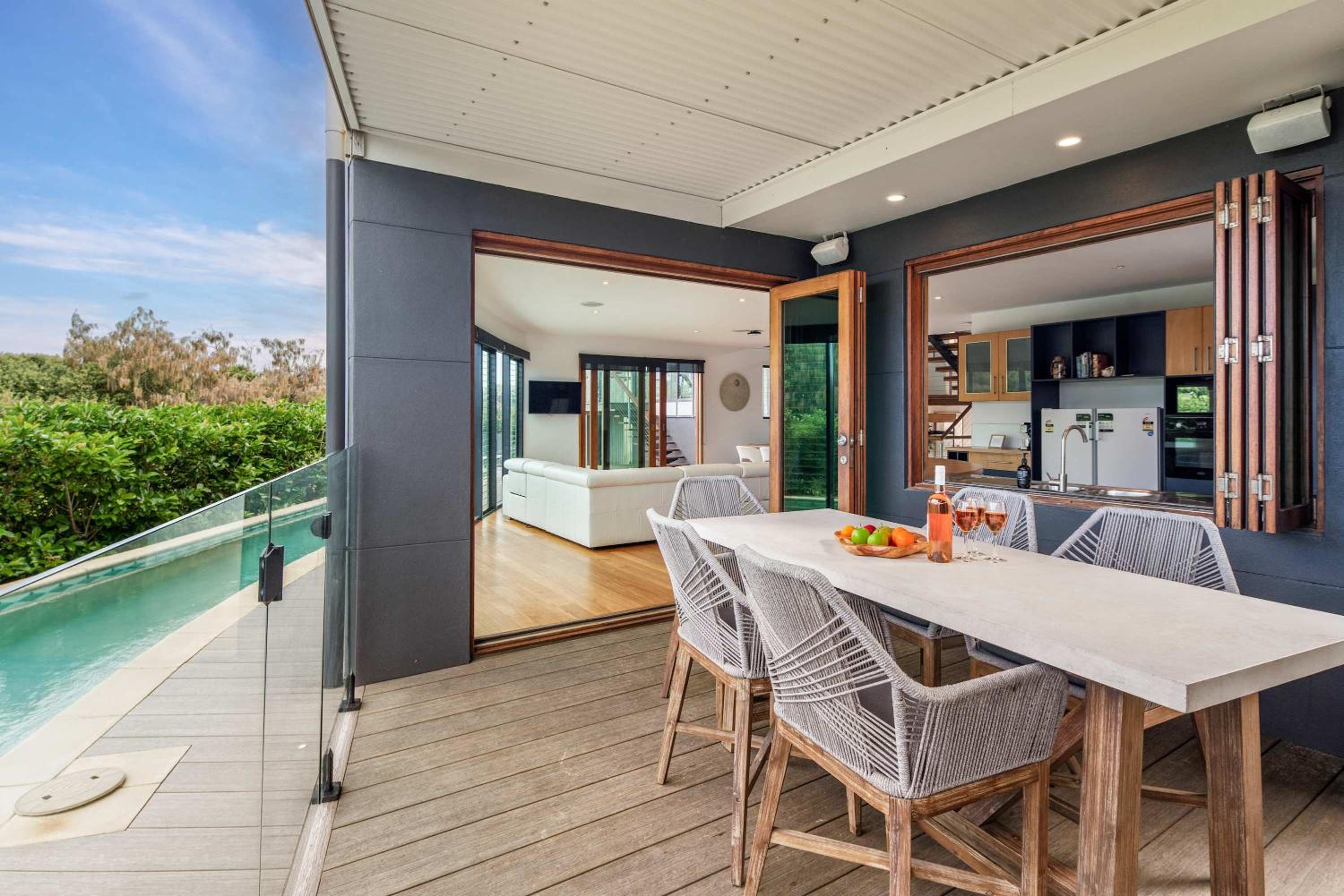Shelly Beach Seaside Home A