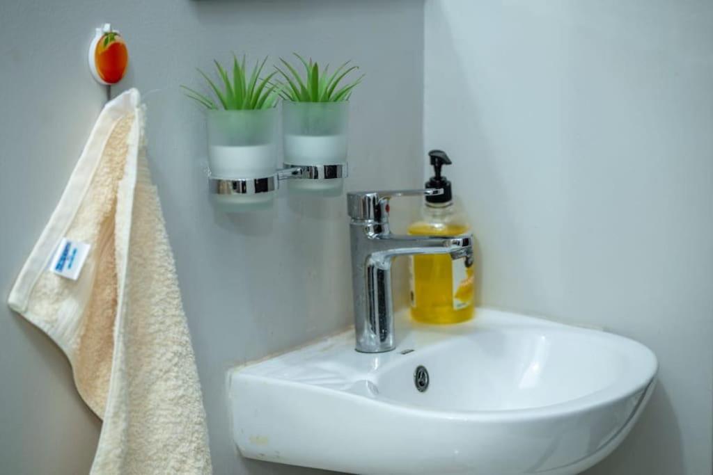 One Bed Room Home Kololo Kampala