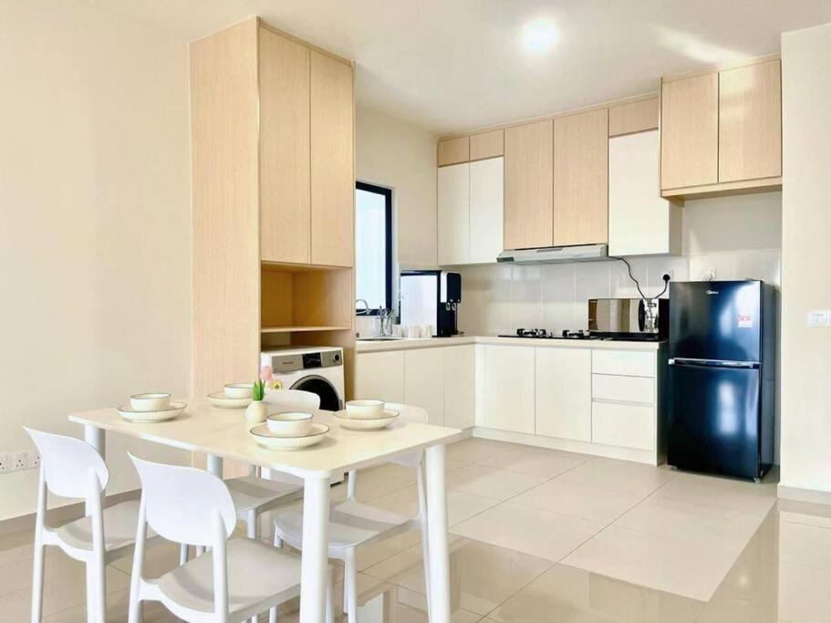 Apartment Setia Alam Shah Alam photo 2