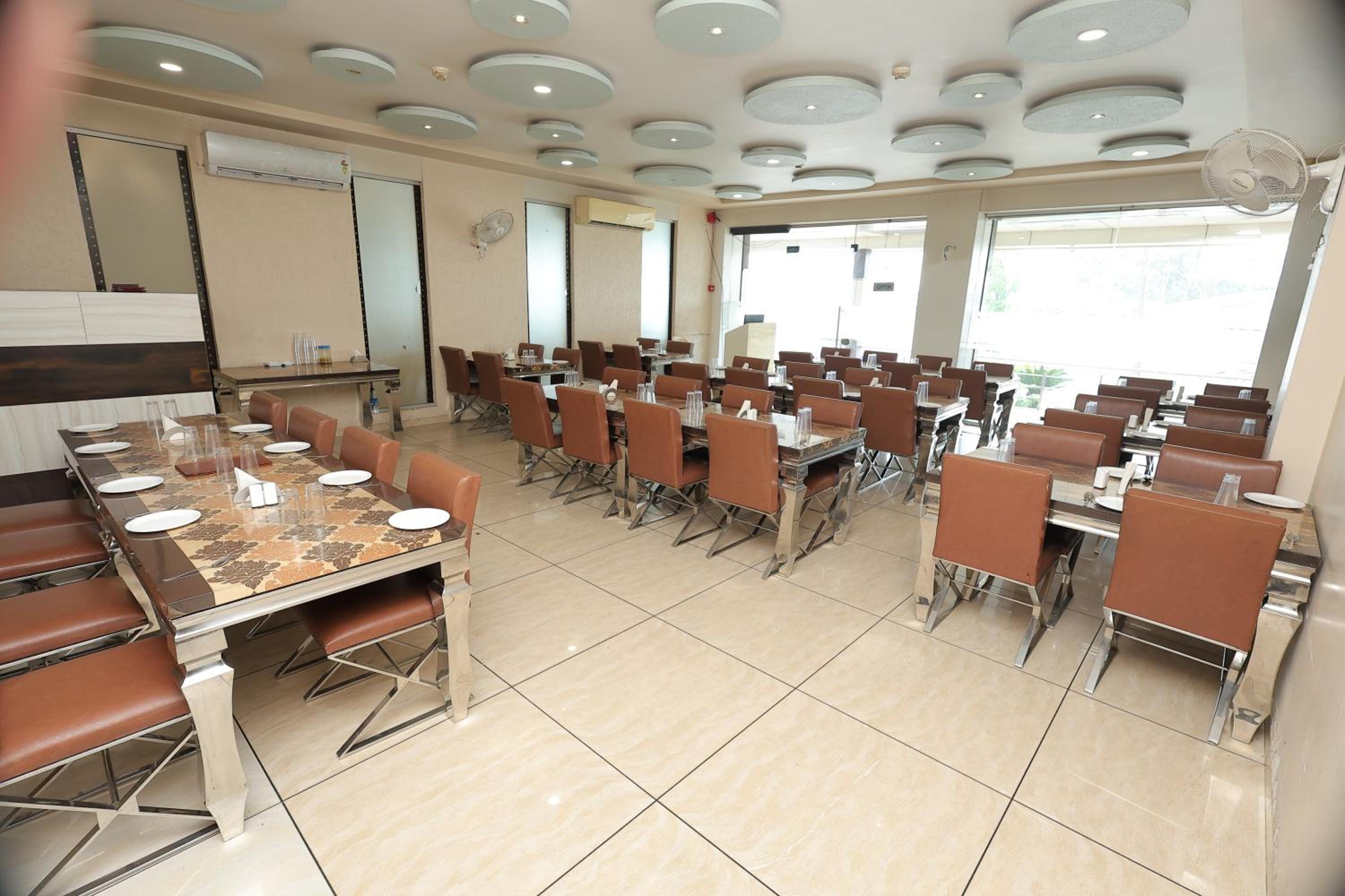 Hotel Horizon & Restaurant