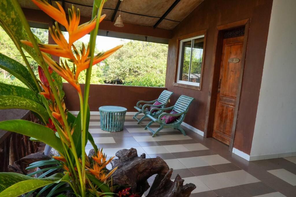 Habarana hideout