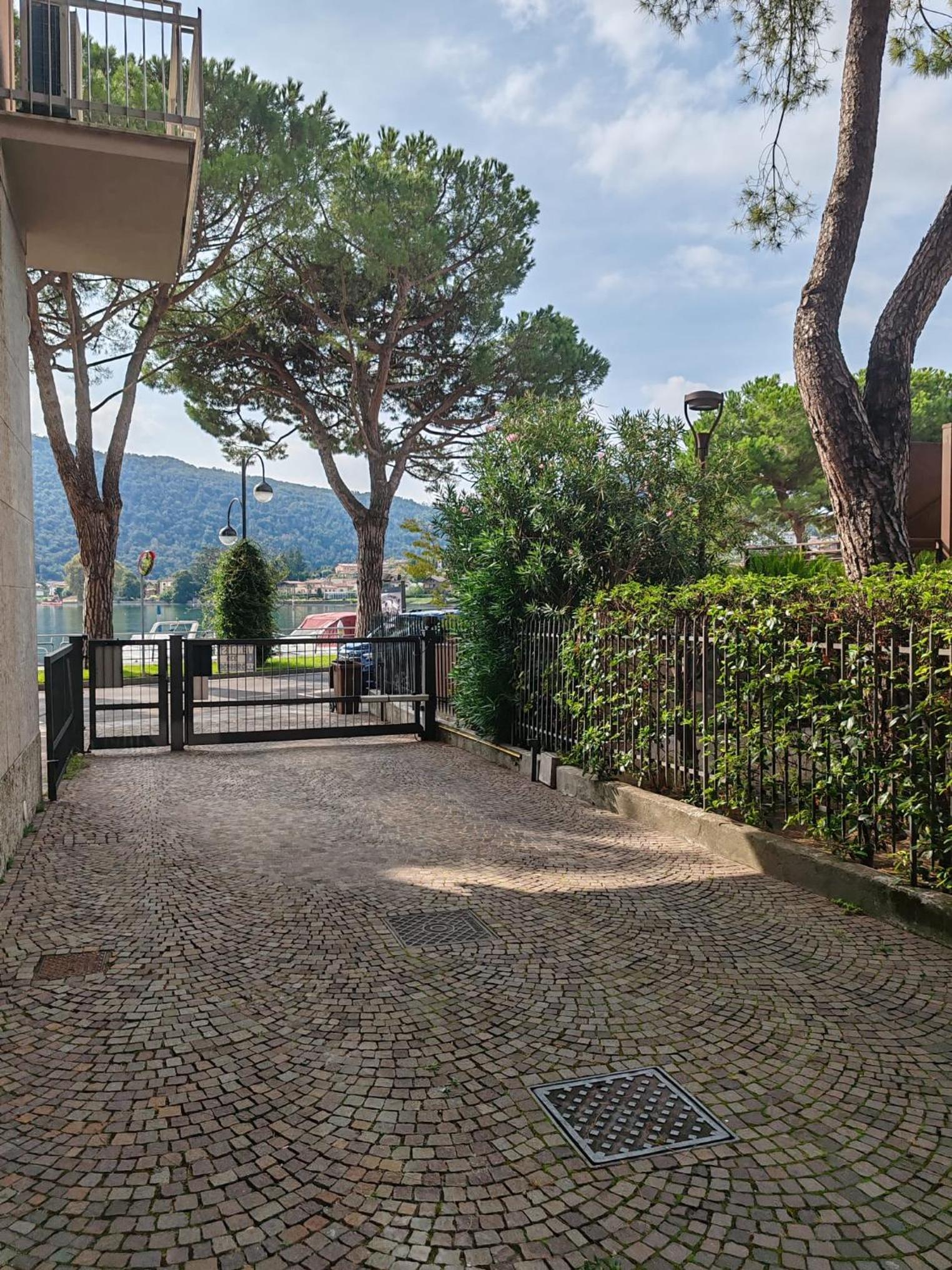 Stupendo Appartamento vista lago sulla passeggiata