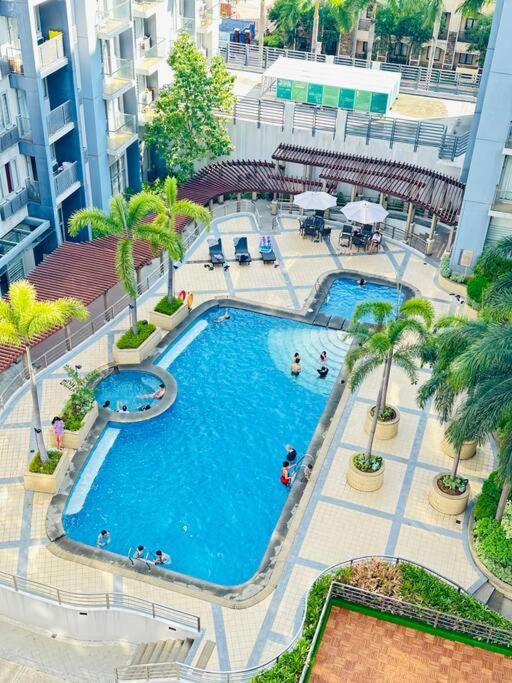 One Palm Tree Villas Condo across NAIA Terminal 3 view 5