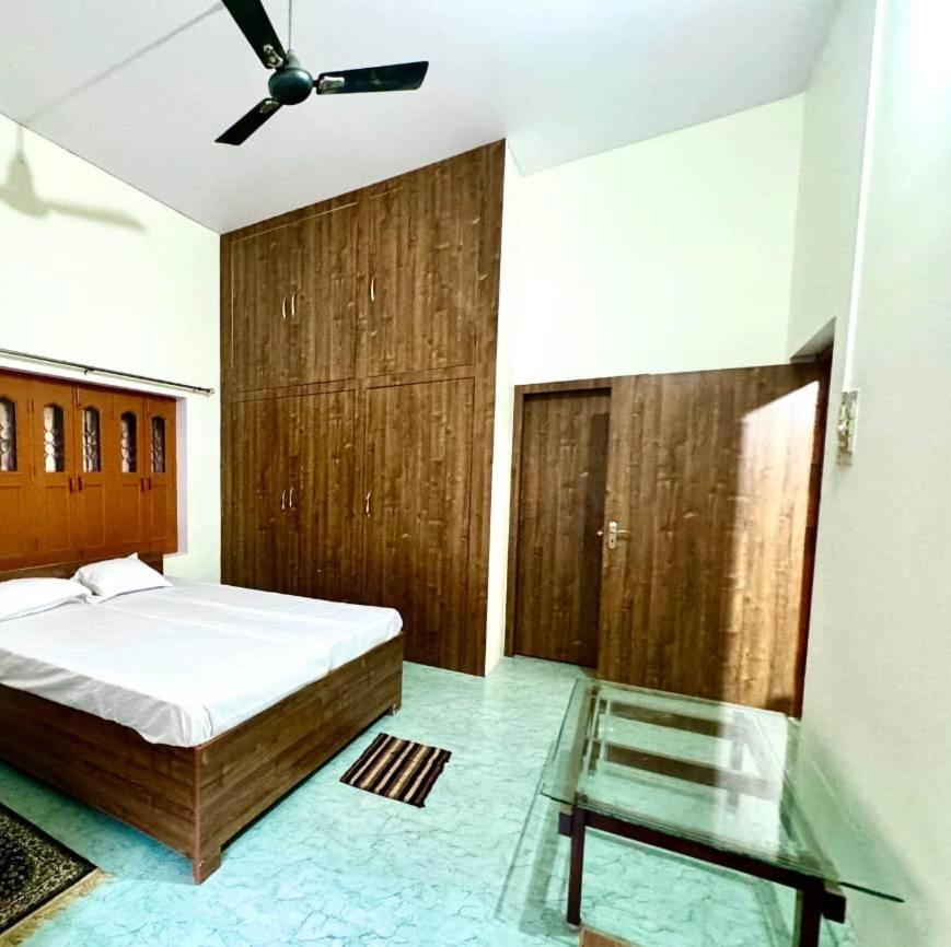 Hotel Shivoham Ashoka Inn view 2