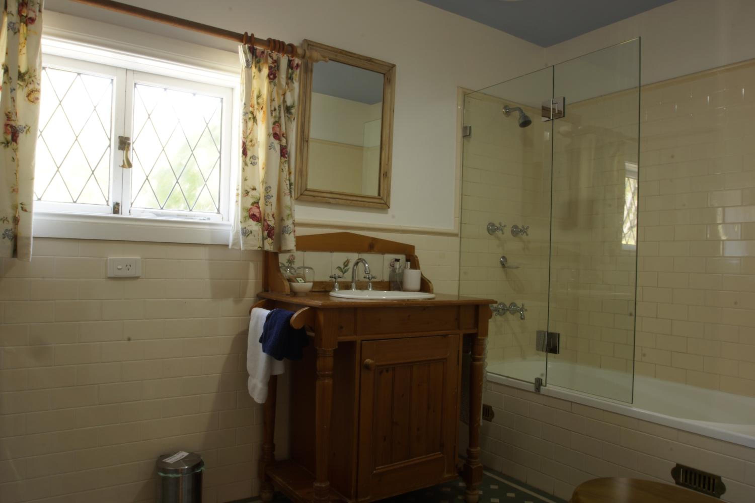 The Carriages Boutique Hotel and Vineyard