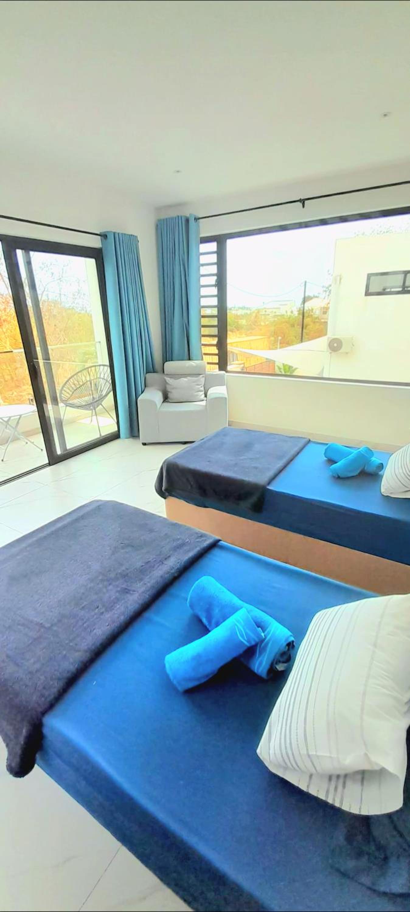 Maurent Villa - Private Pool near Trou aux Biches Beach, Shops & Restaurants