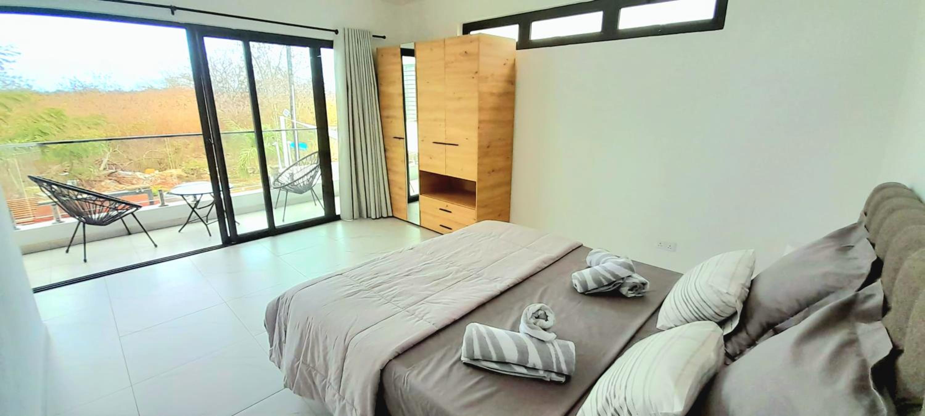 Maurent Villa - Private Pool near Trou aux Biches Beach, Shops & Restaurants