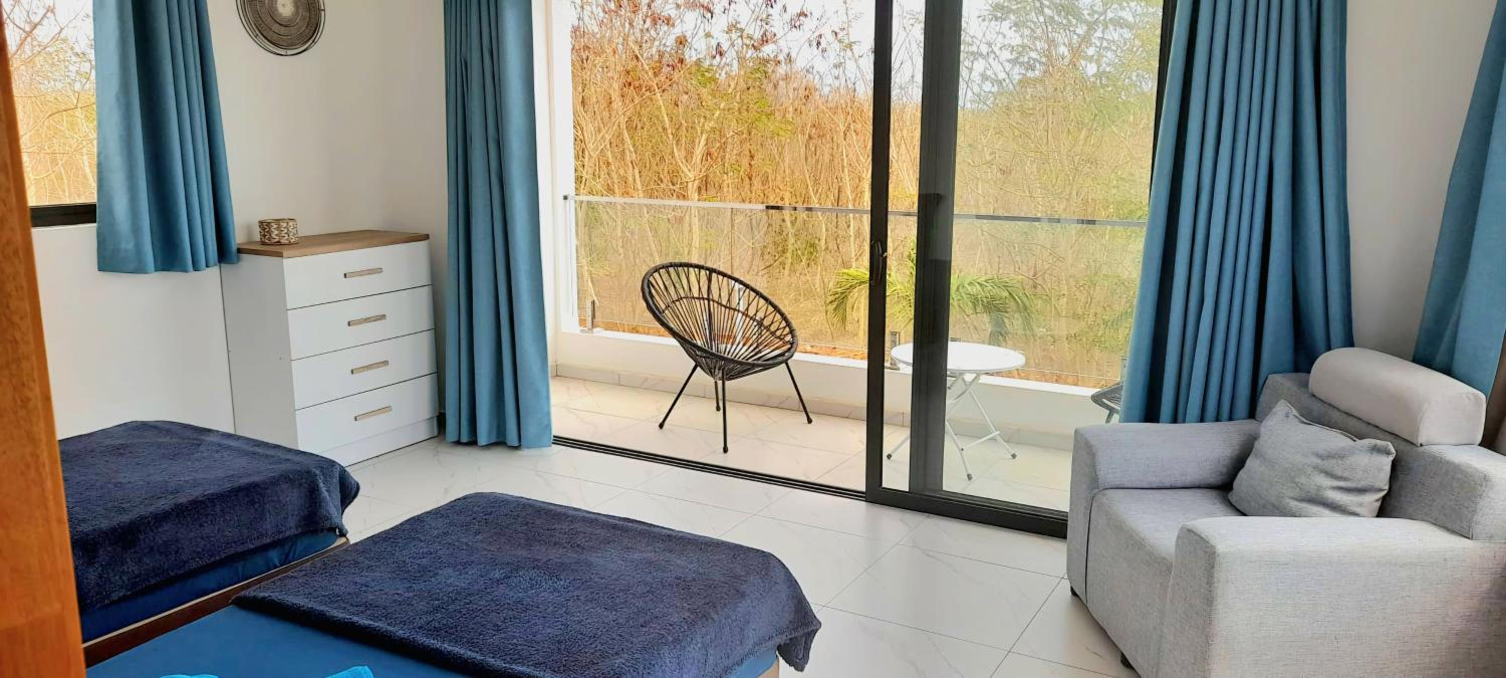 Maurent Villa - Private Pool near Trou aux Biches Beach, Shops & Restaurants