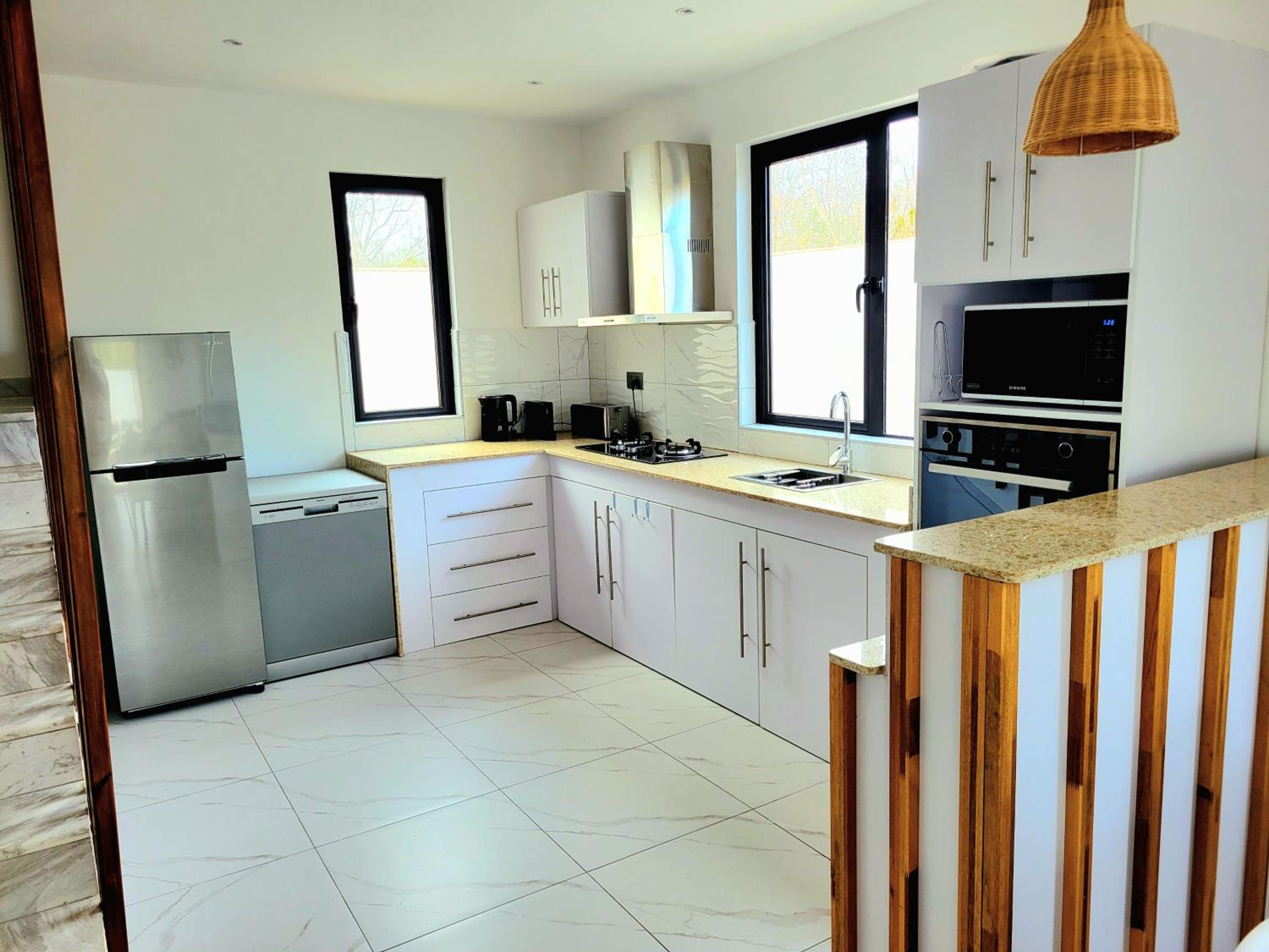 Maurent Villa - Private Pool near Trou aux Biches Beach, Shops & Restaurants