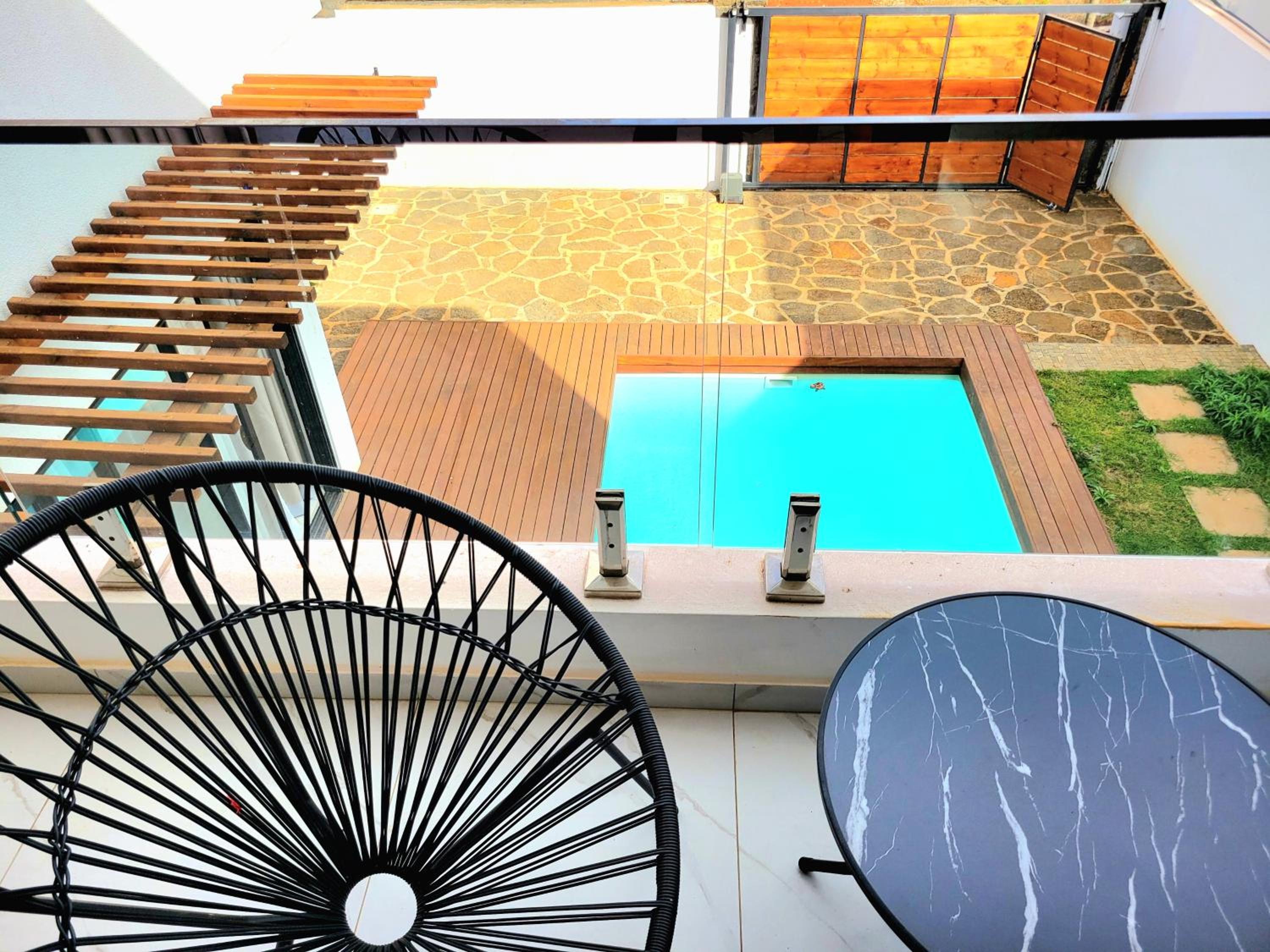 Maurent Villa - Private Pool near Trou aux Biches Beach, Shops & Restaurants