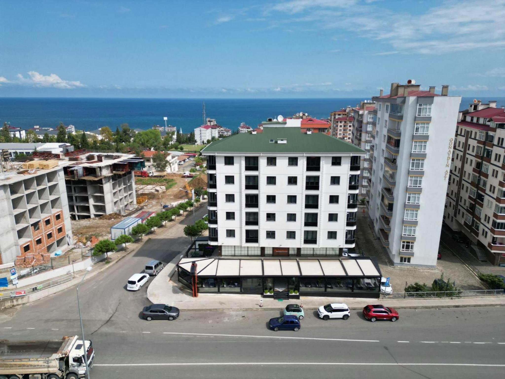 WHITE PEARL RESIDENCe view 4