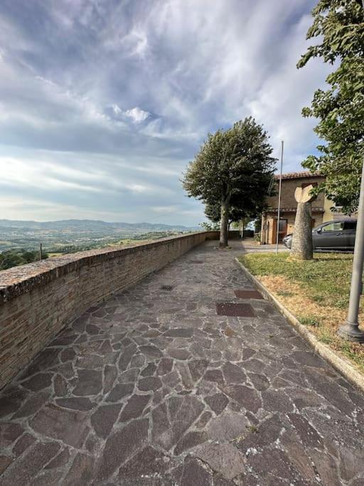 Bellissimo borgo Medioevale Panorama, Tranquillità