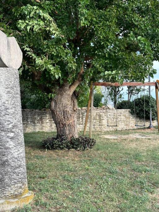 Bellissimo borgo Medioevale Panorama, Tranquillità