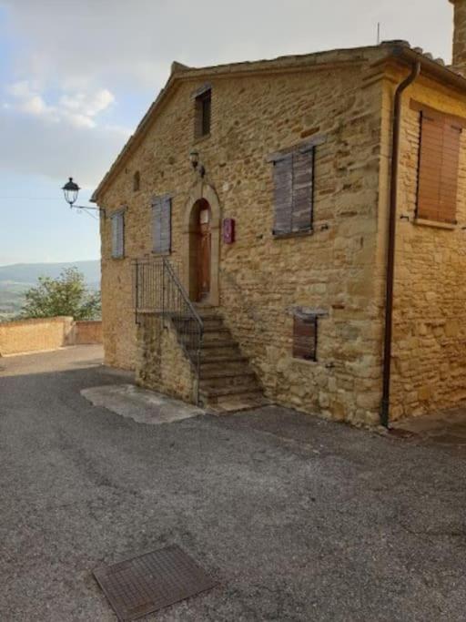Bellissimo borgo Medioevale Panorama, Tranquillità