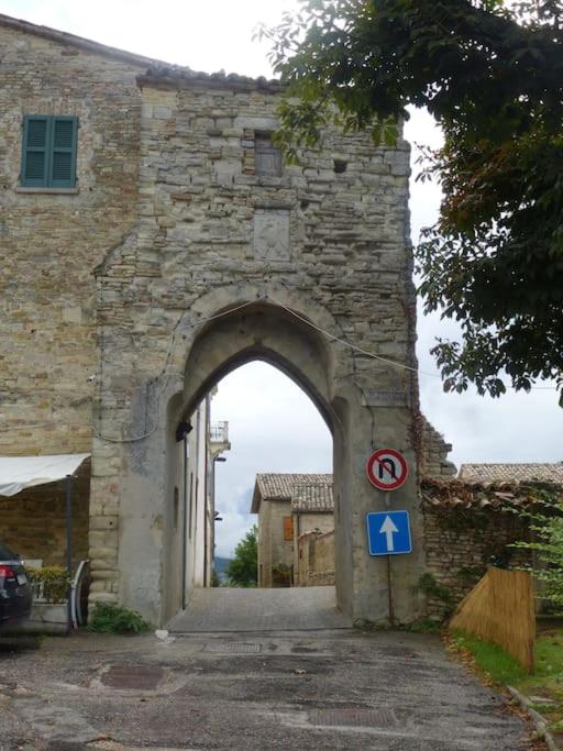 Bellissimo borgo Medioevale Panorama, Tranquillità