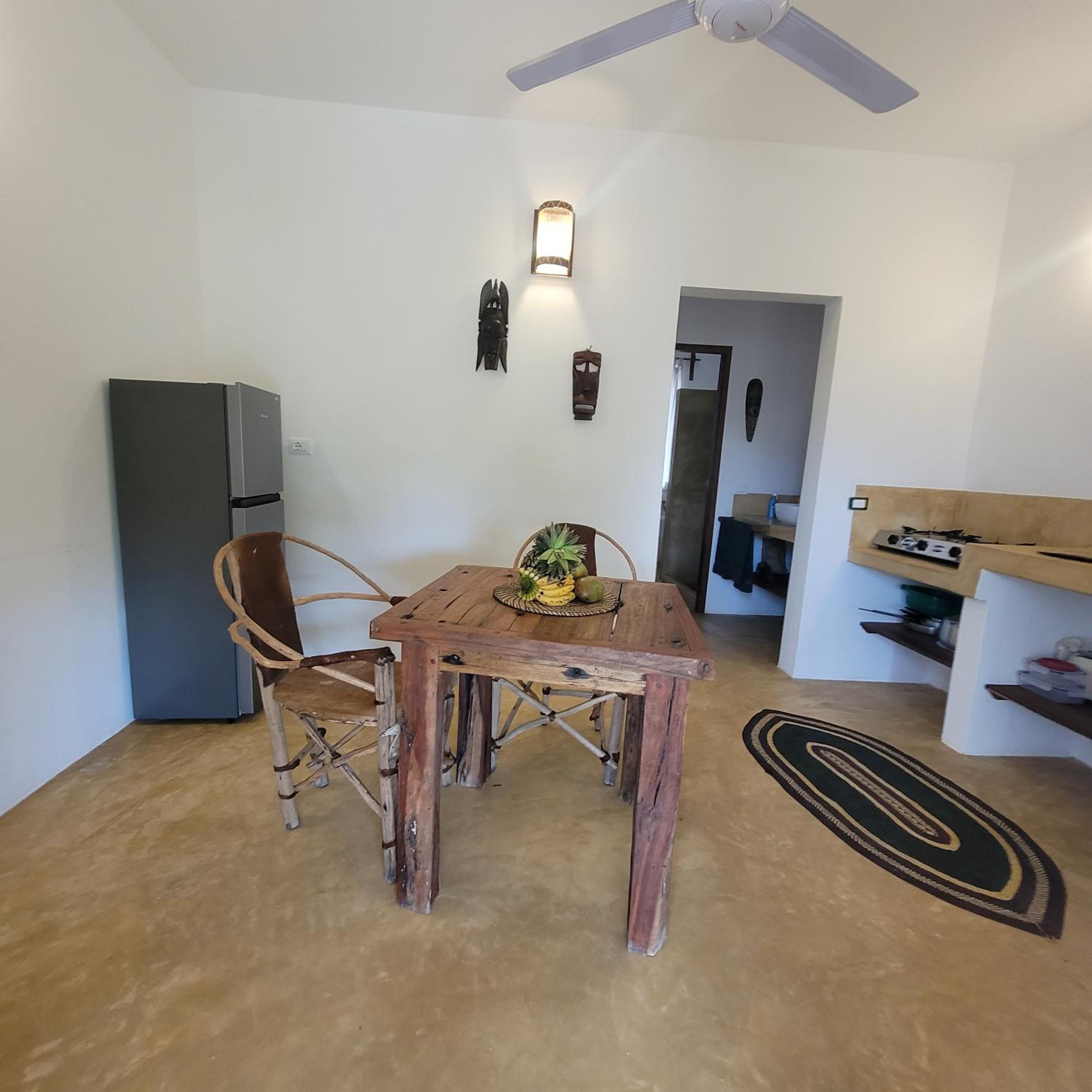 Iaia apartments