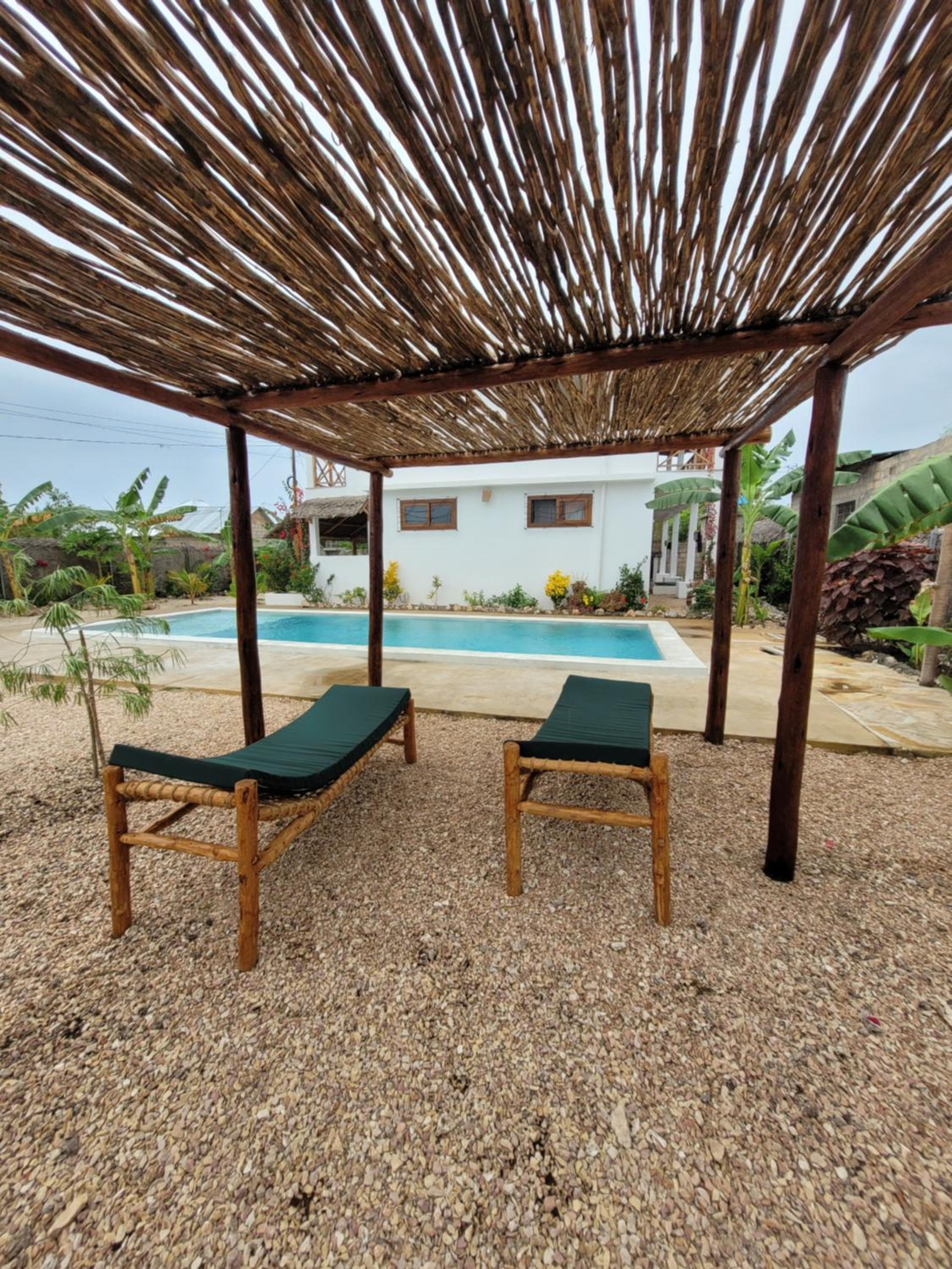 Iaia apartments