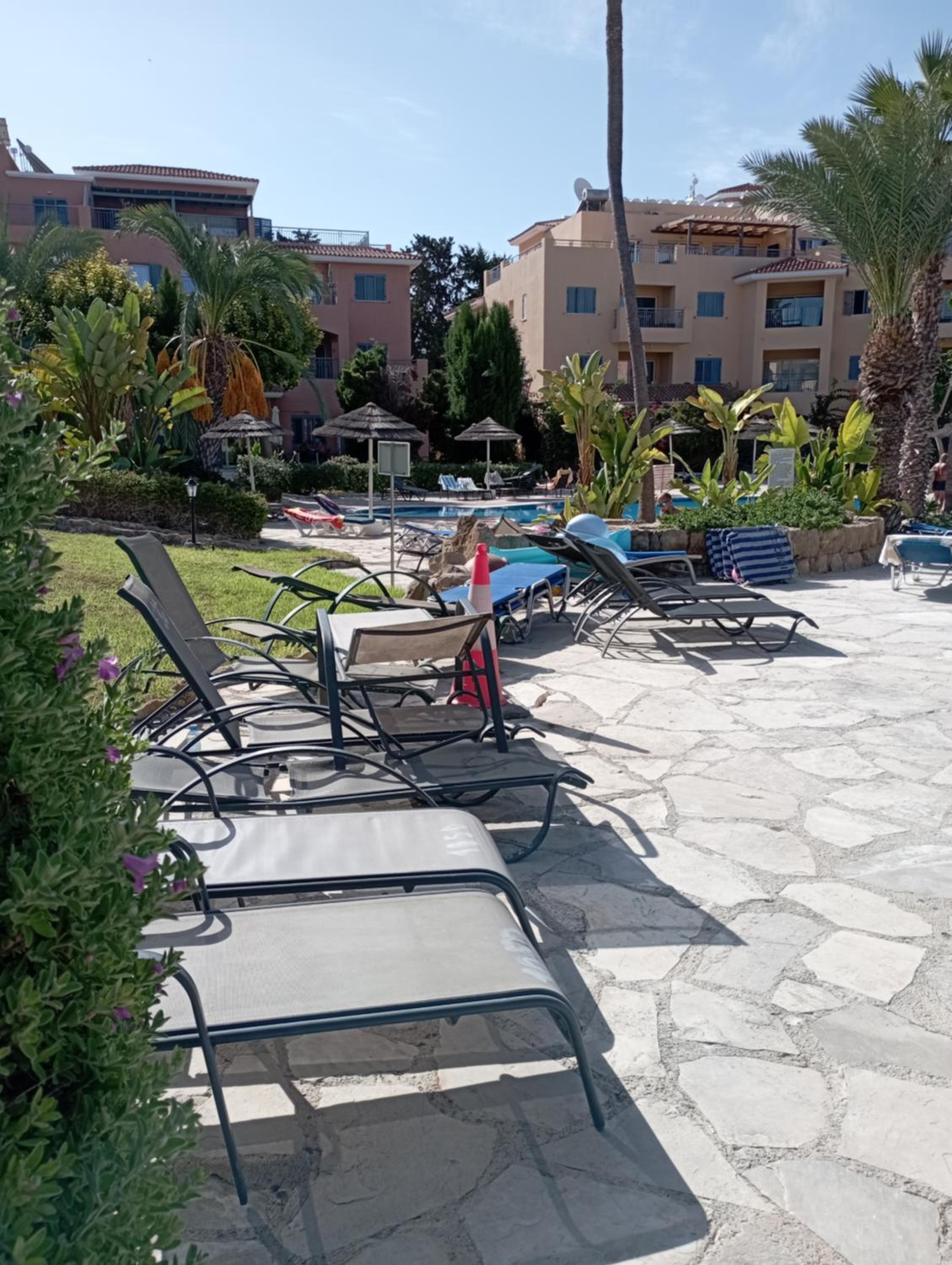 Paphos-Limnaria Garden
