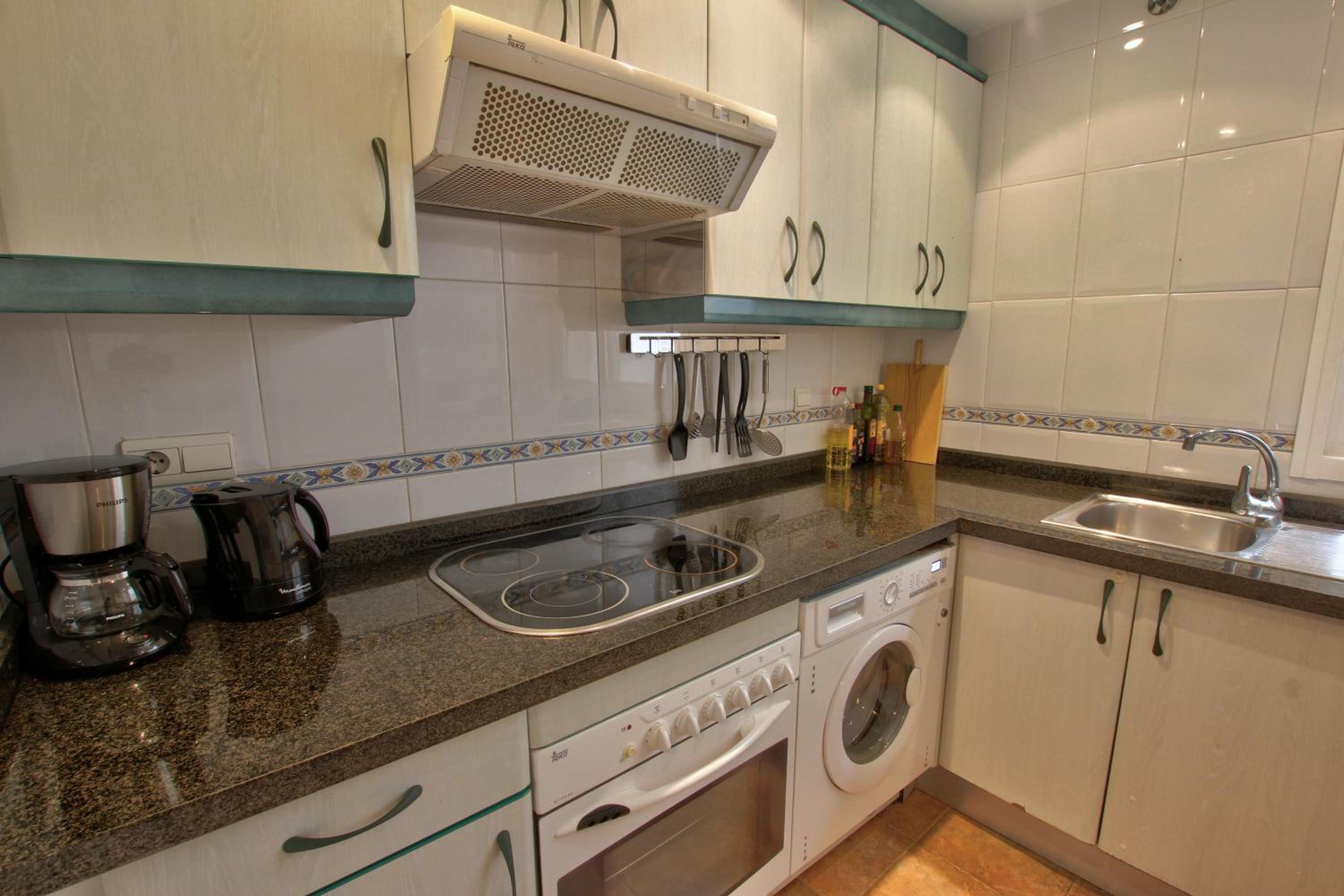 Marbella Vacations - Beach Apartments in Lorcrisur San Pedro Marbella - Property Image 37