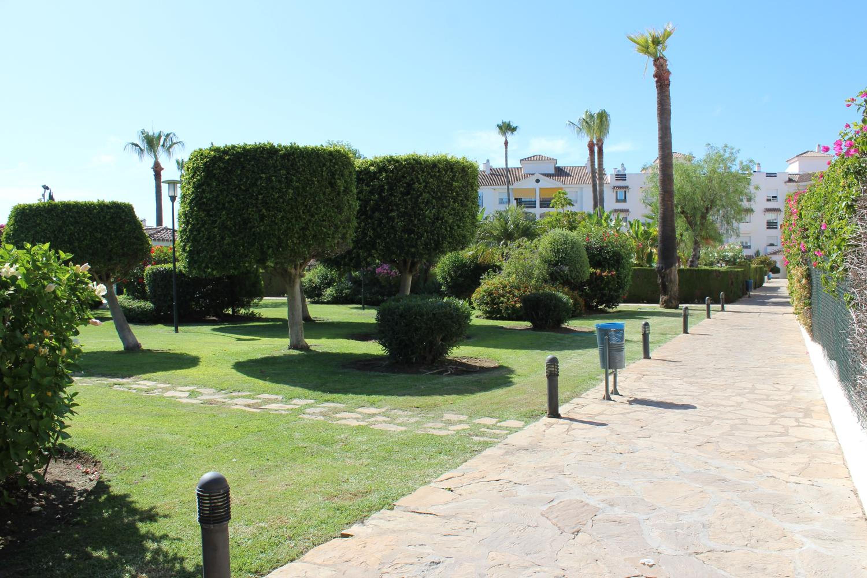 Marbella Vacations - Beach Apartments in Lorcrisur San Pedro Marbella - Property Image 46