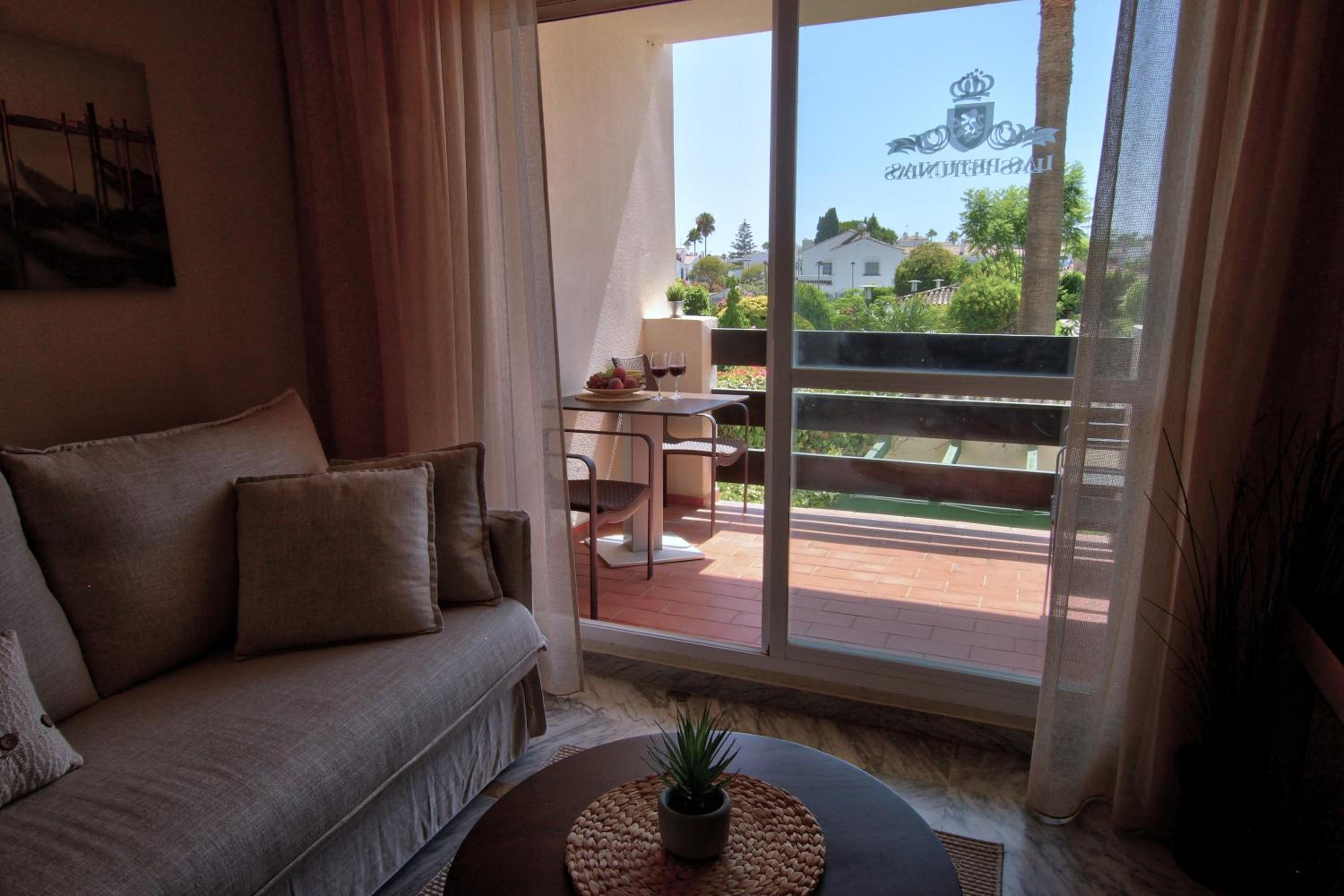 Marbella Vacations - Beach Apartments in Lorcrisur San Pedro Marbella - Property Image 9