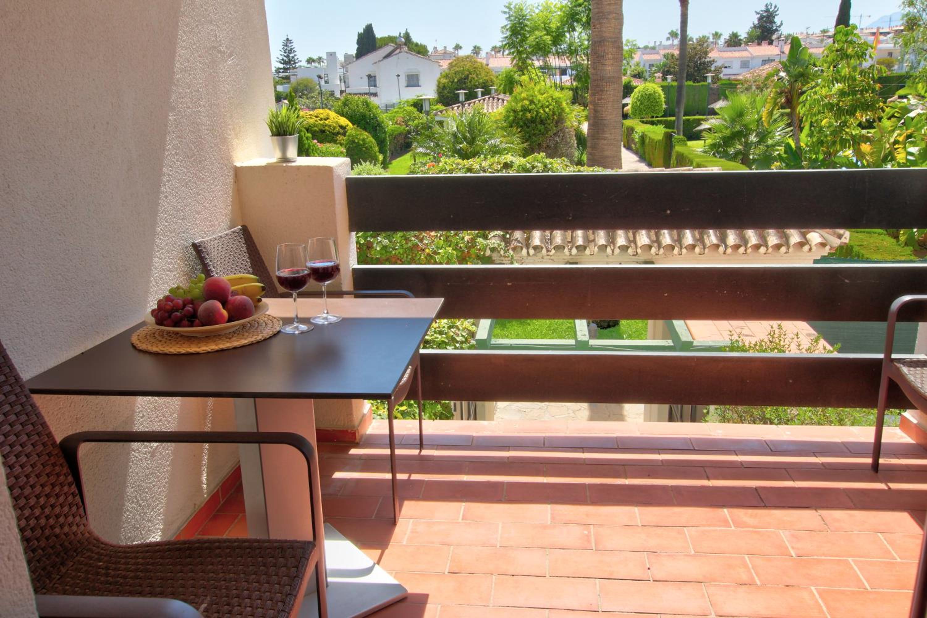 Marbella Vacations - Beach Apartments in Lorcrisur San Pedro Marbella - Property Image 10