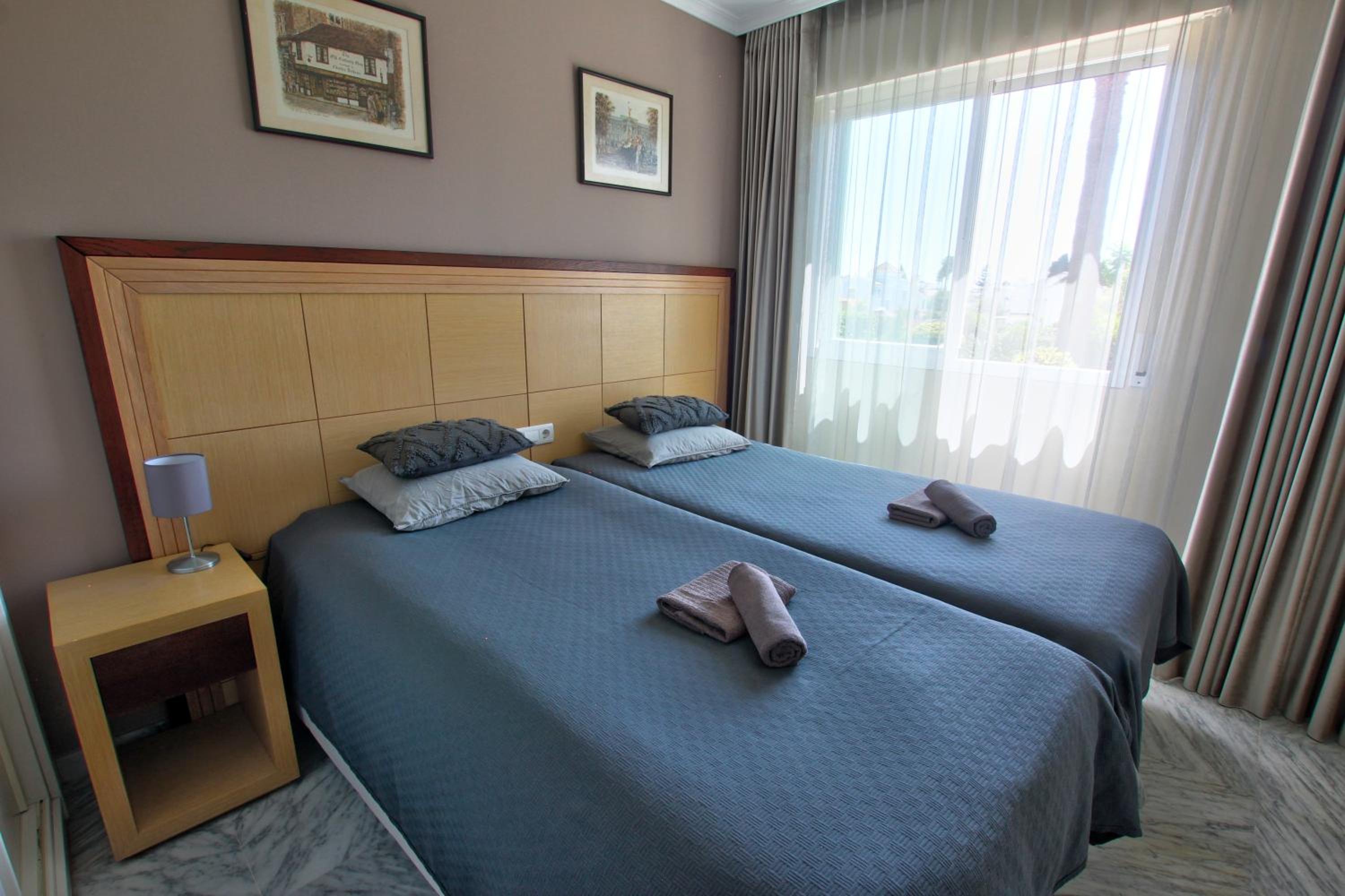 Marbella Vacations - Beach Apartments in Lorcrisur San Pedro Marbella - Property Image 11