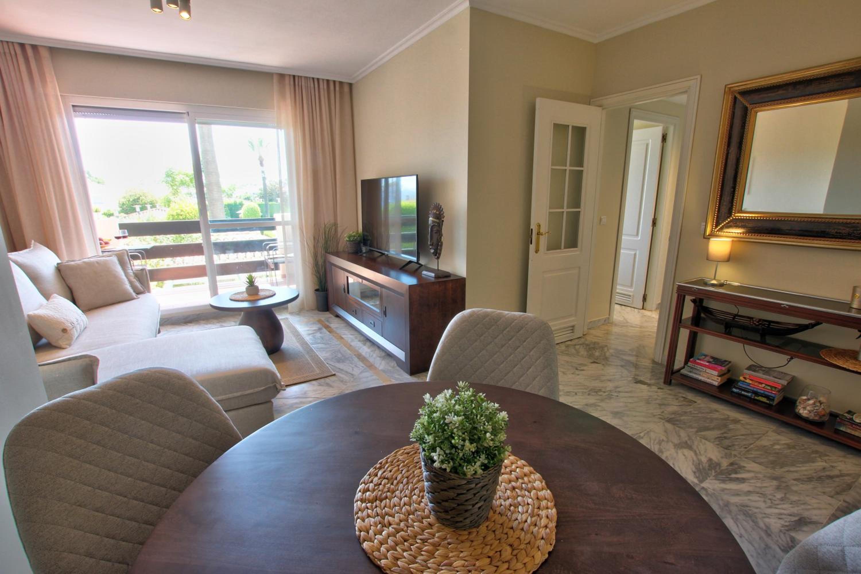Marbella Vacations - Beach Apartments in Lorcrisur San Pedro Marbella - Property Image 15