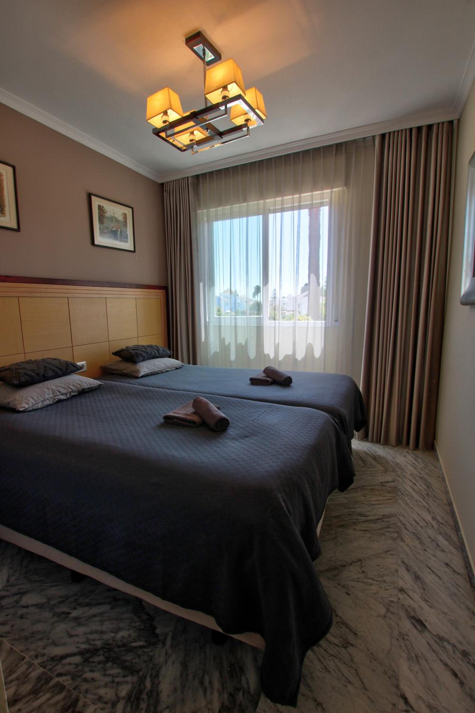 Marbella Vacations - Beach Apartments in Lorcrisur San Pedro Marbella - Property Image 20