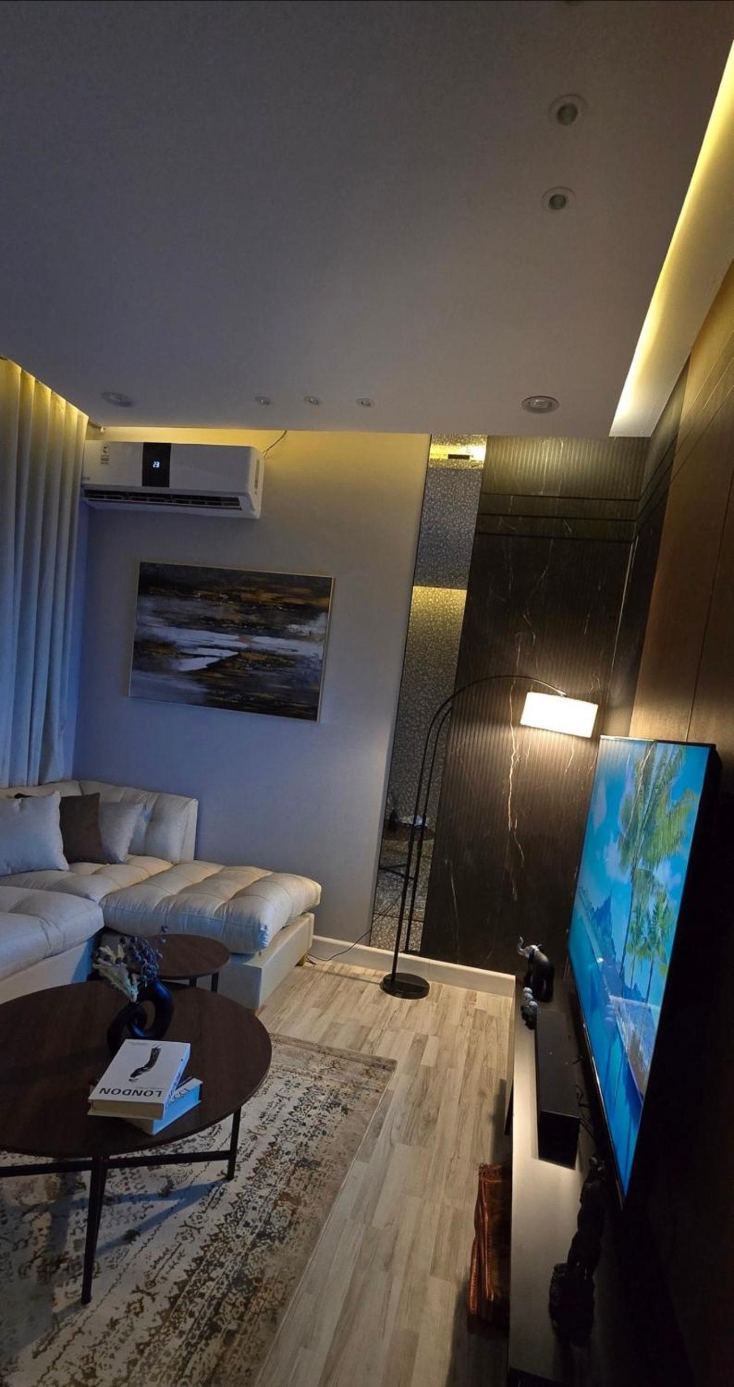 Morden Apartment in Al-Aqiq, self-entry 101
