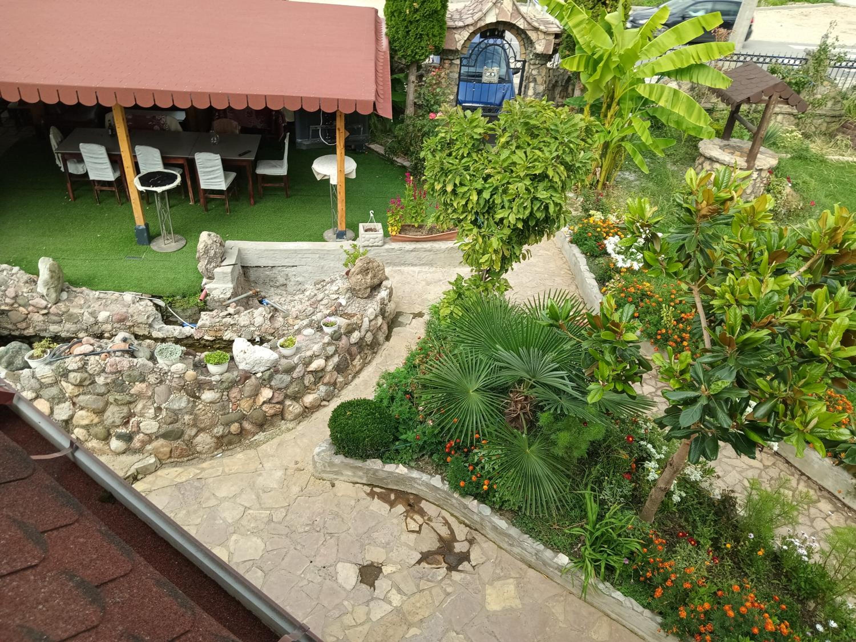 Photo 28