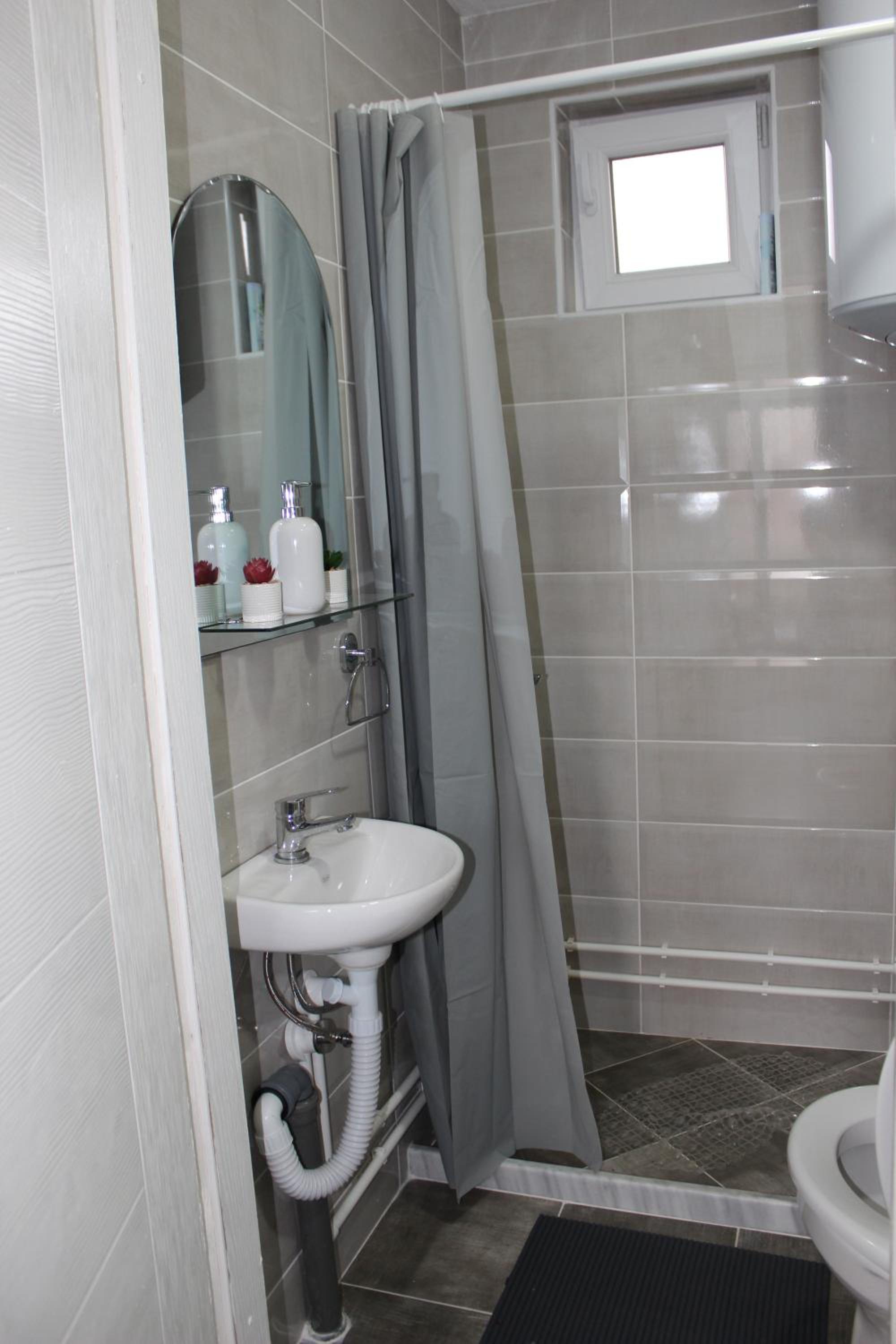 Photo 47