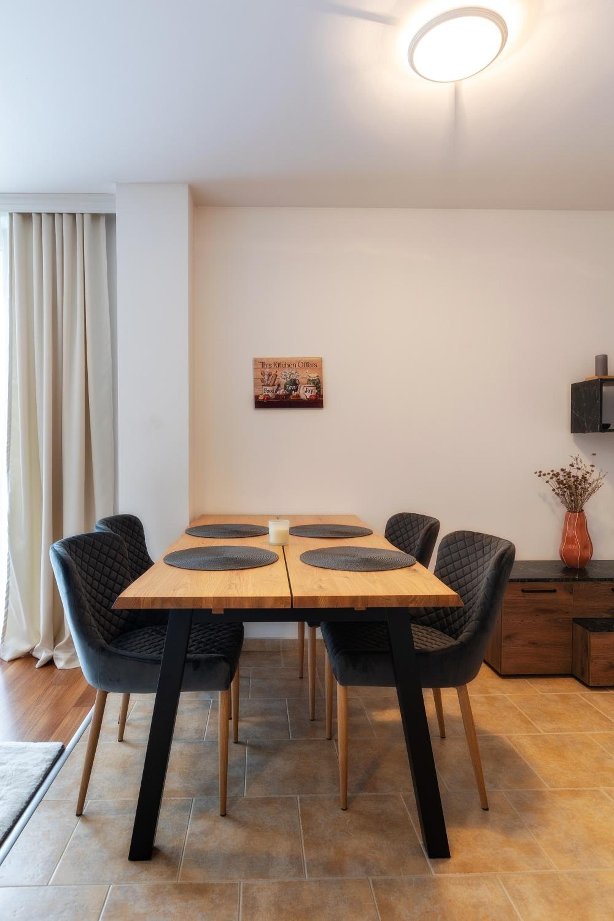 Pirin Sense Apartment Complex