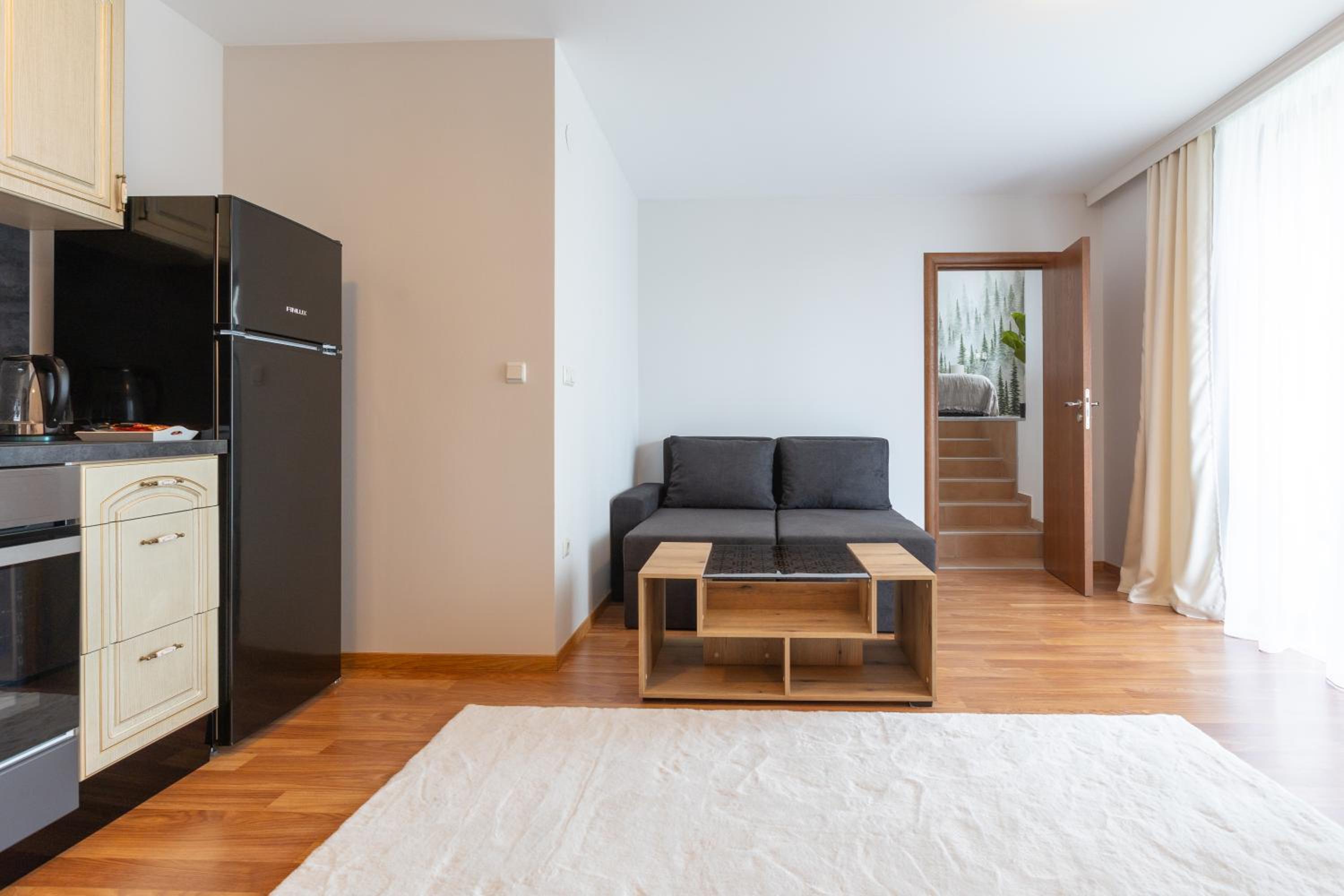 Pirin Sense Apartment Complex